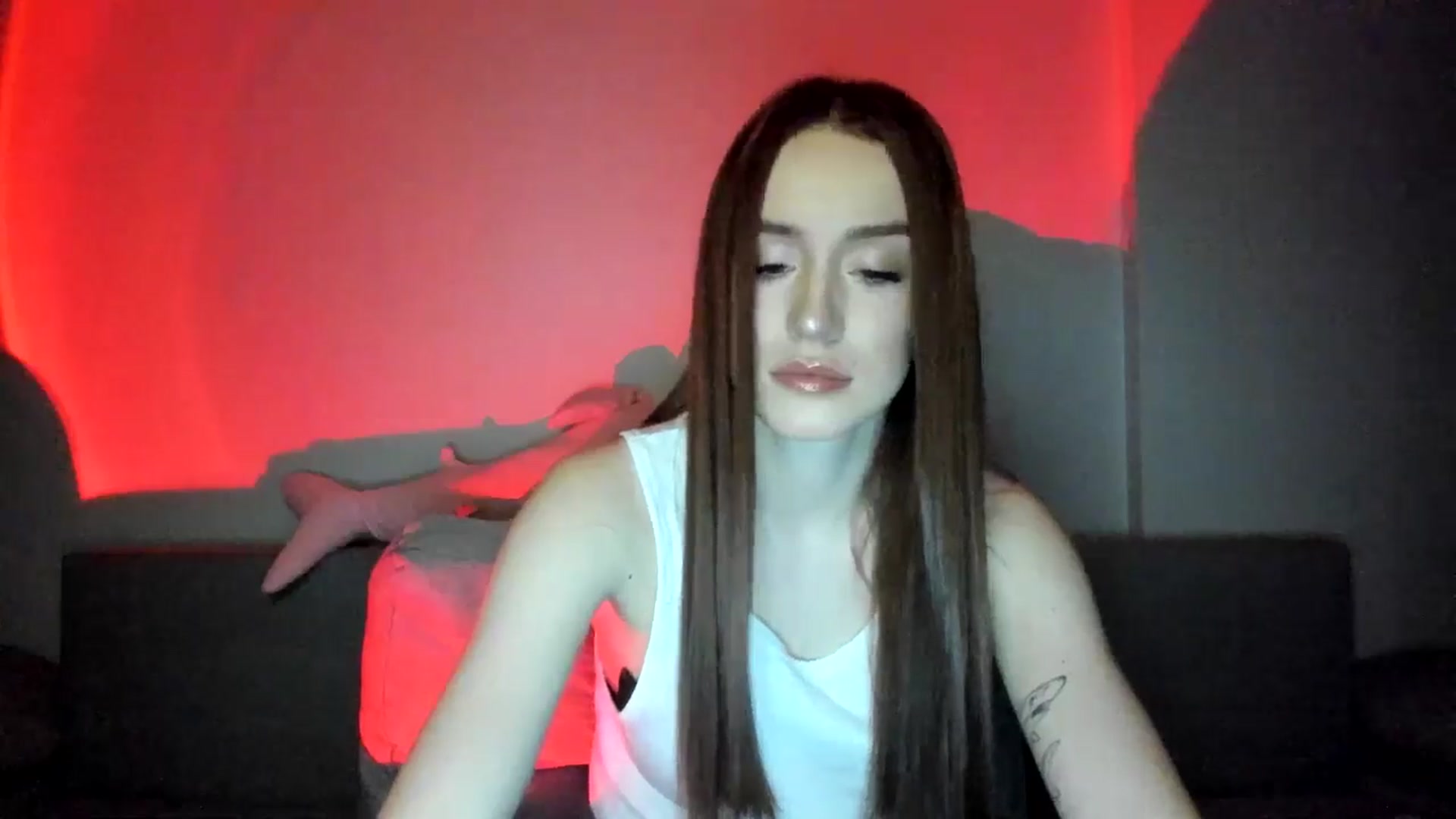 Gallery image thumbnail from IsabellRrose's myfreecams stream on, 03/04/2025, 17:58 image 9 of 20