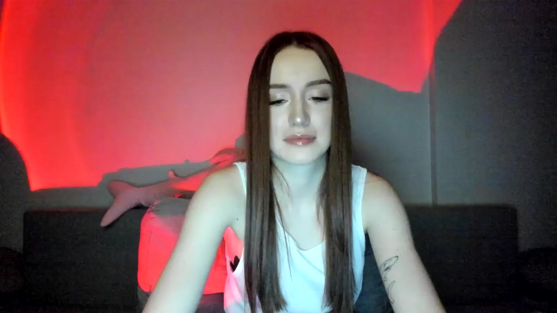 Gallery image thumbnail from IsabellRrose's myfreecams stream on, 03/04/2025, 17:58 image 16 of 20