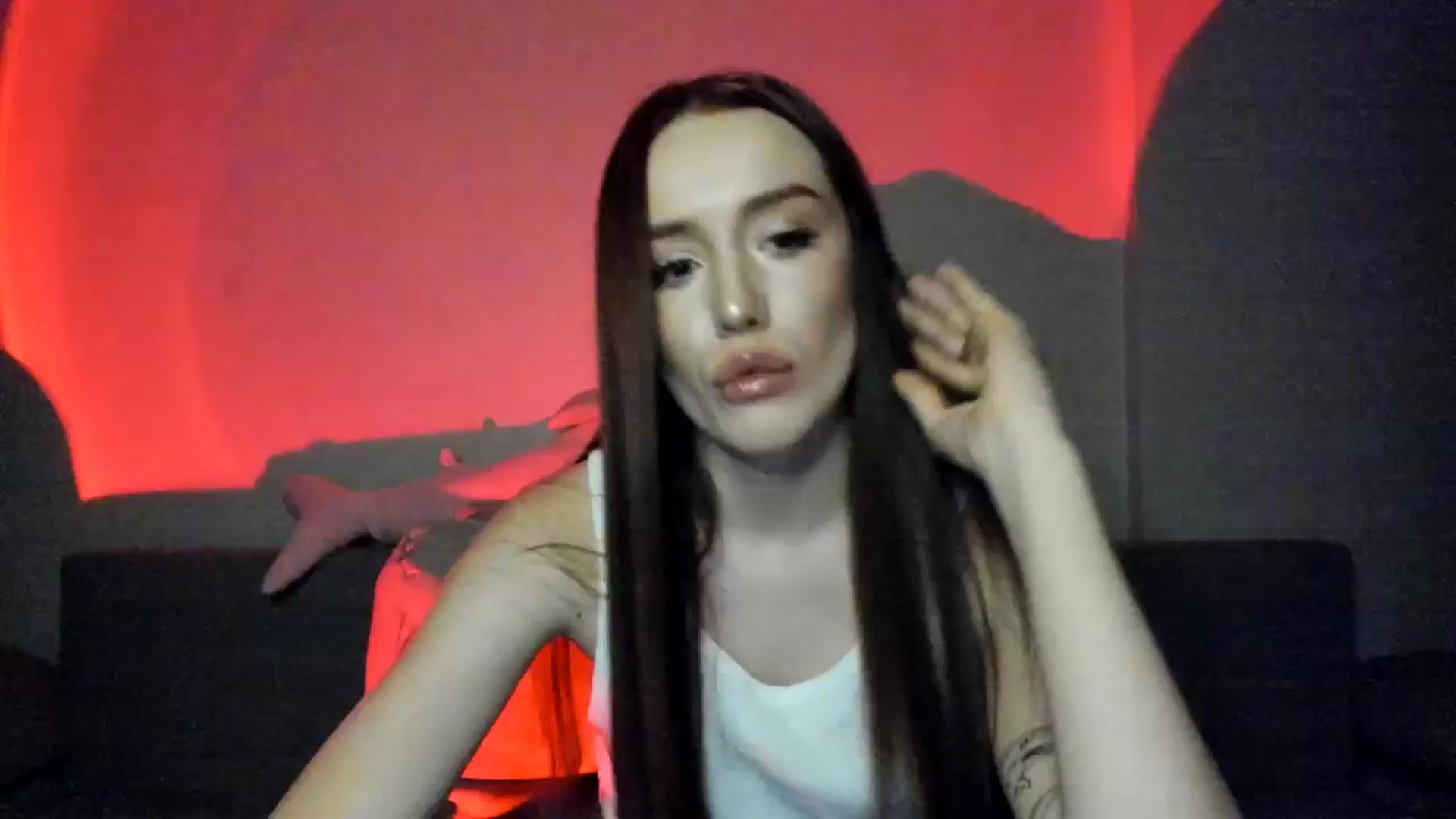 Gallery image thumbnail from IsabellRrose's myfreecams stream on, 03/04/2025, 18:18 image 9 of 20
