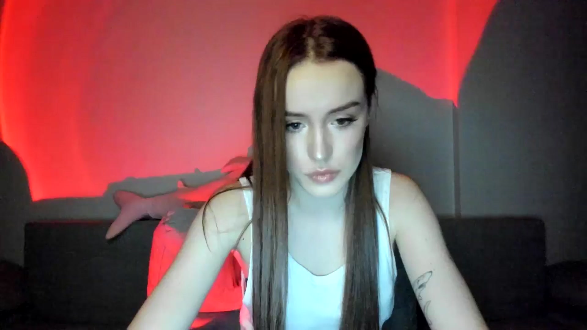 Gallery image thumbnail from IsabellRrose's myfreecams stream on, 03/04/2025, 18:46 image 20 of 20