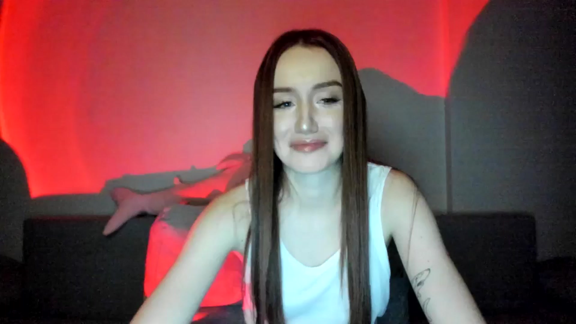 Gallery image thumbnail from IsabellRrose's myfreecams stream on, 03/04/2025, 18:46 image 6 of 20