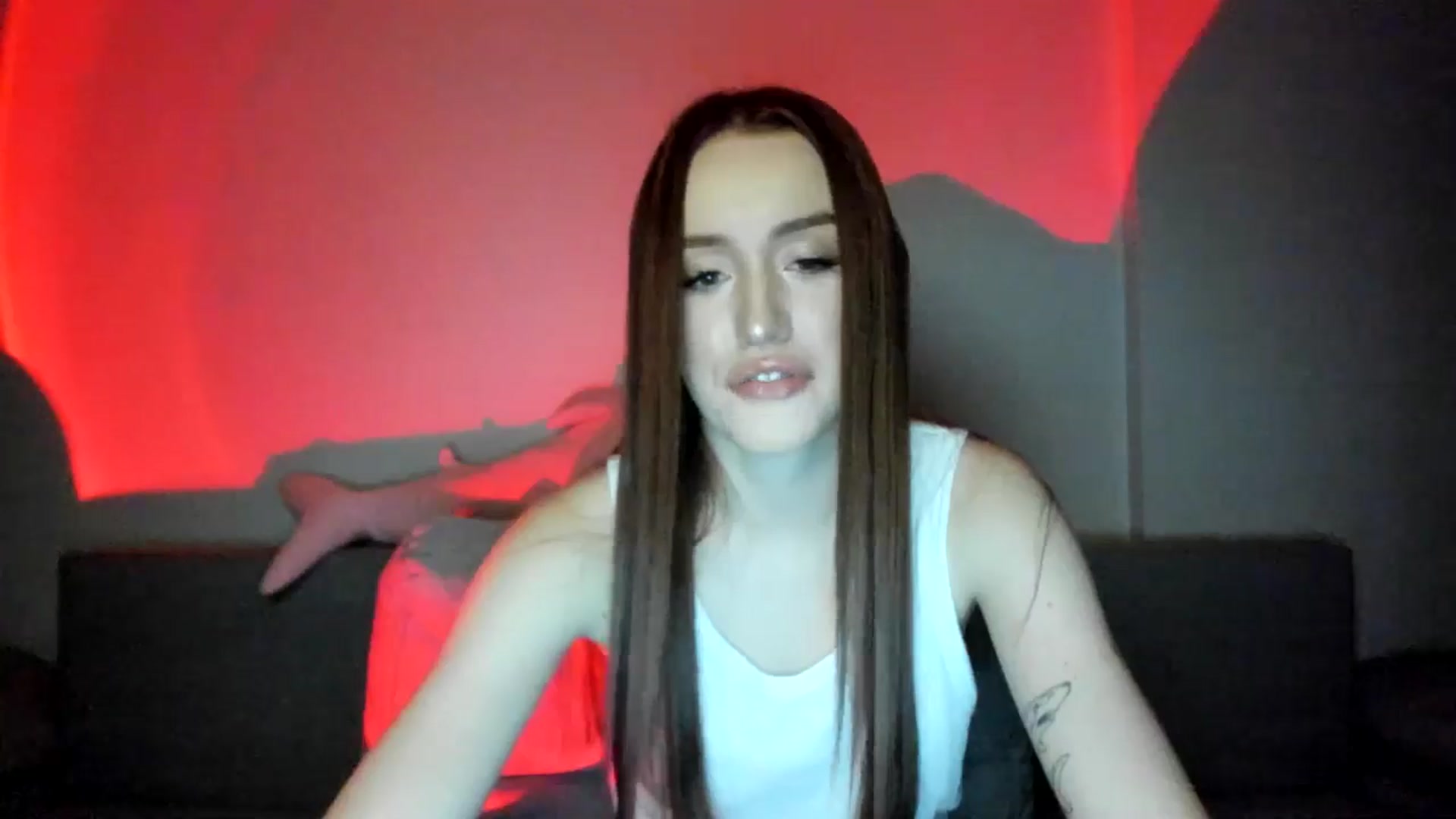 Gallery image thumbnail from IsabellRrose's myfreecams stream on, 03/04/2025, 18:46 image 14 of 20
