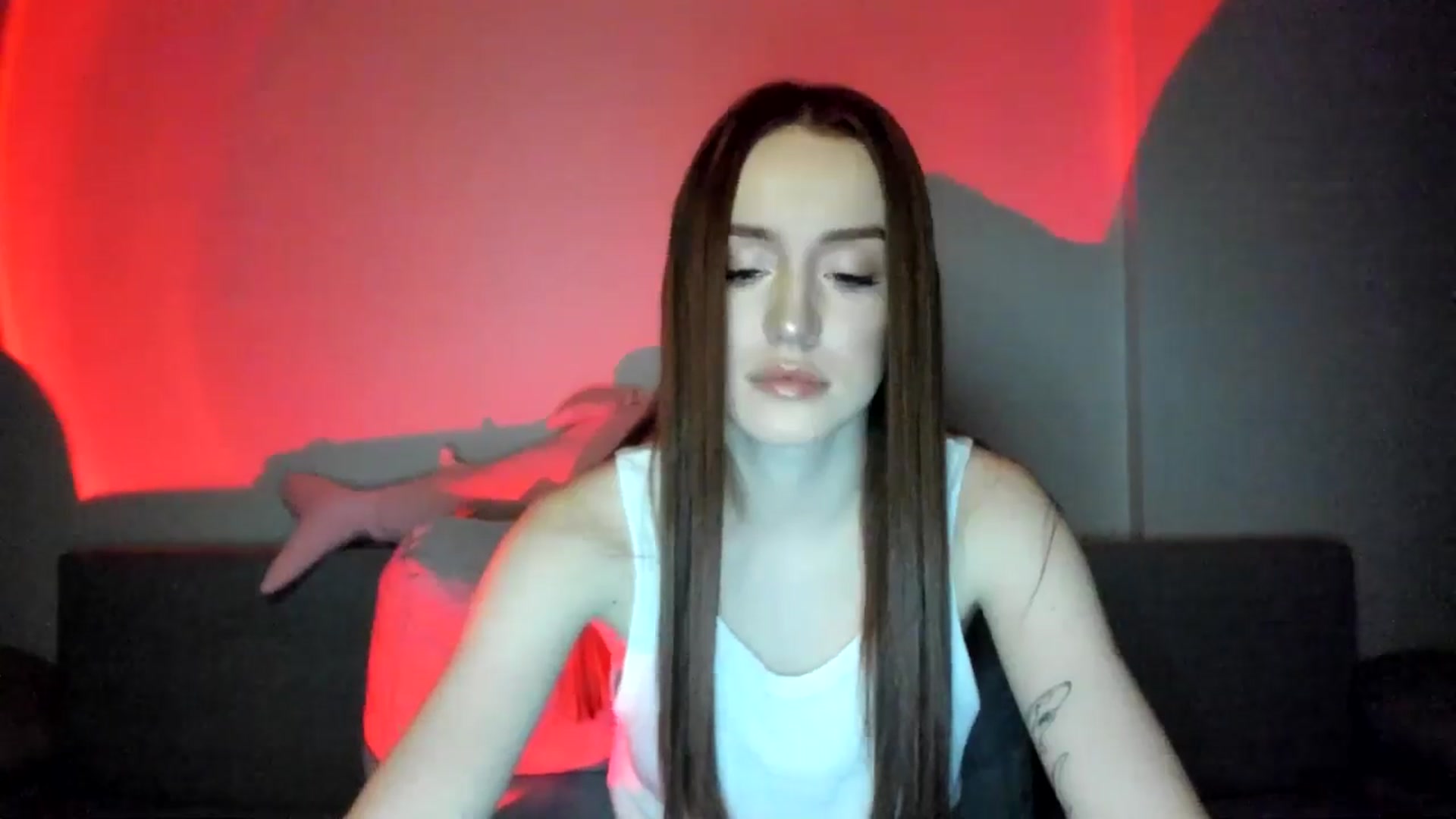Gallery image thumbnail from IsabellRrose's myfreecams stream on, 03/04/2025, 18:46 image 15 of 20