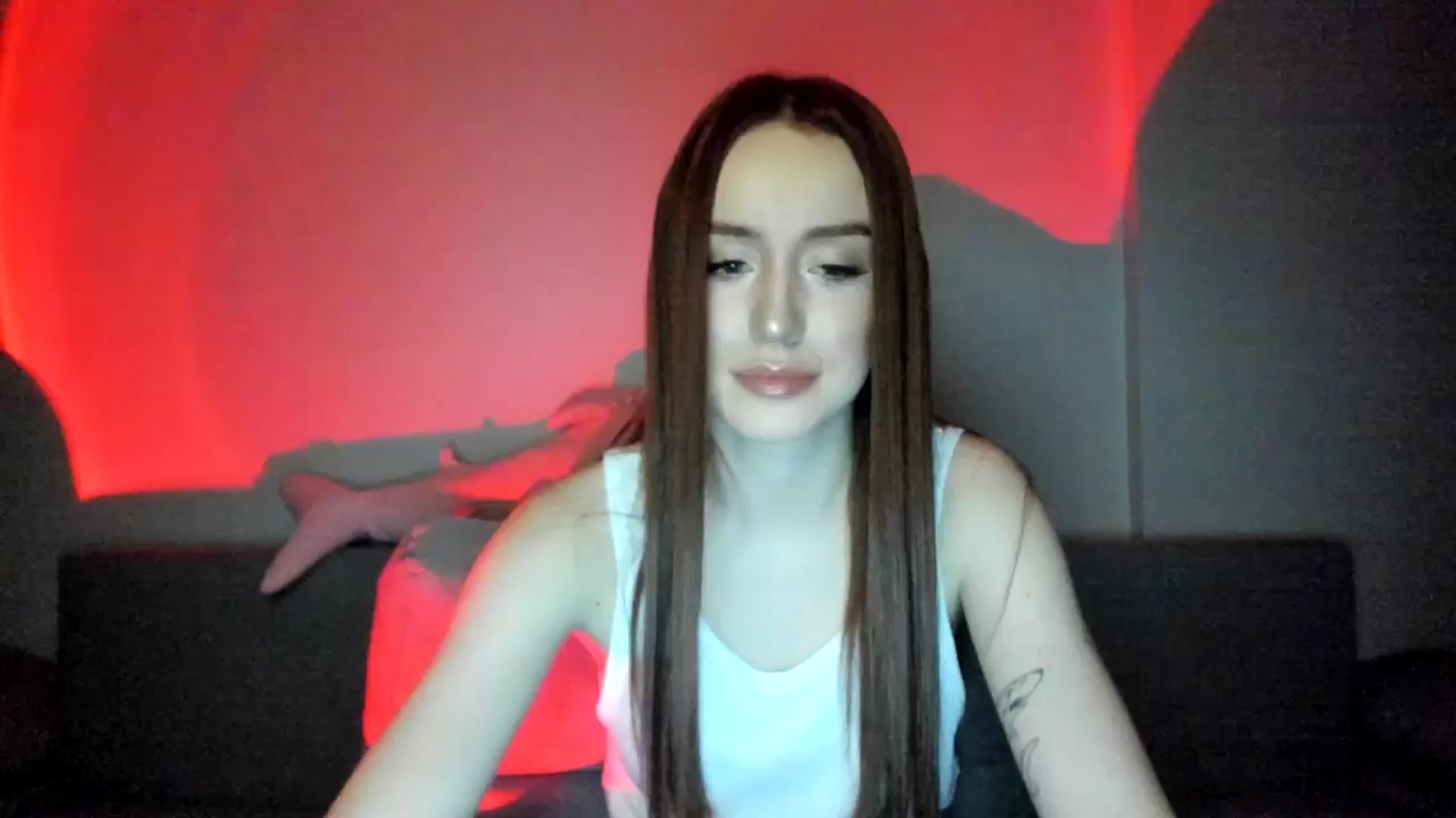 Gallery image thumbnail from IsabellRrose's myfreecams stream on, 03/04/2025, 18:46 image 9 of 20