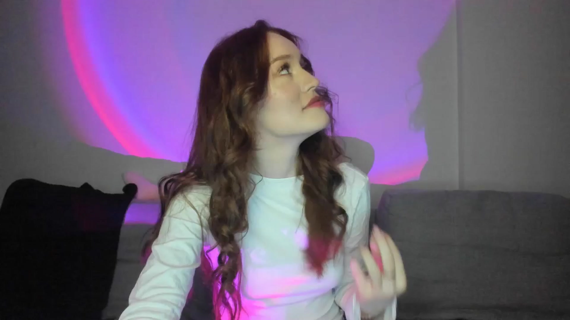 Gallery image thumbnail from IsabellRrose's myfreecams stream on, 03/09/2025, 18:25 image 4 of 20