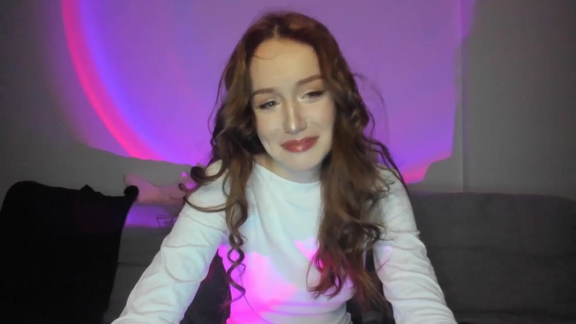 Gallery image thumbnail from IsabellRrose's myfreecams stream on, 03/09/2025, 18:25 image 3 of 20
