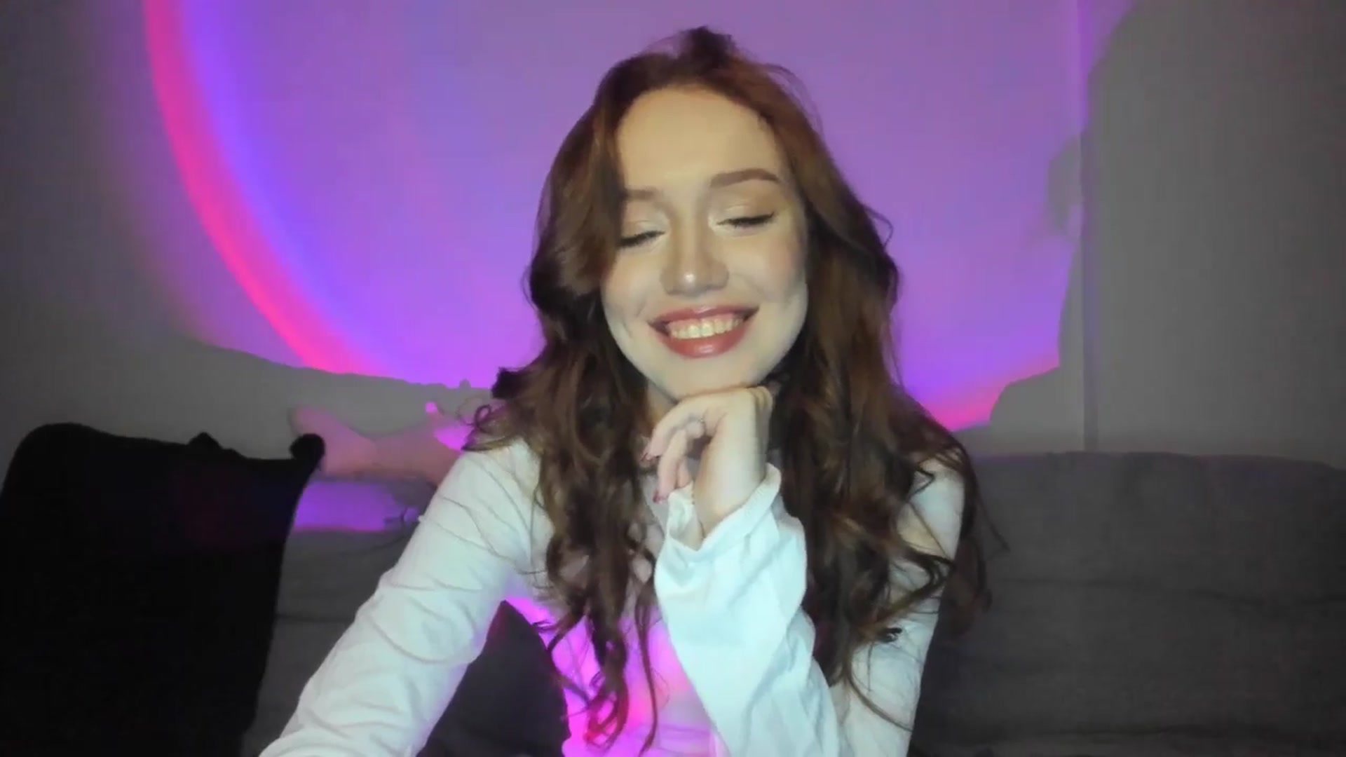 Gallery image thumbnail from IsabellRrose's myfreecams stream on, 03/09/2025, 18:33 image 15 of 20
