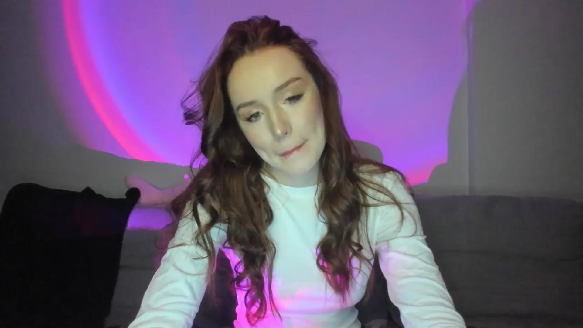 Gallery image thumbnail from IsabellRrose's myfreecams stream on, 03/09/2025, 19:08 image 2 of 20