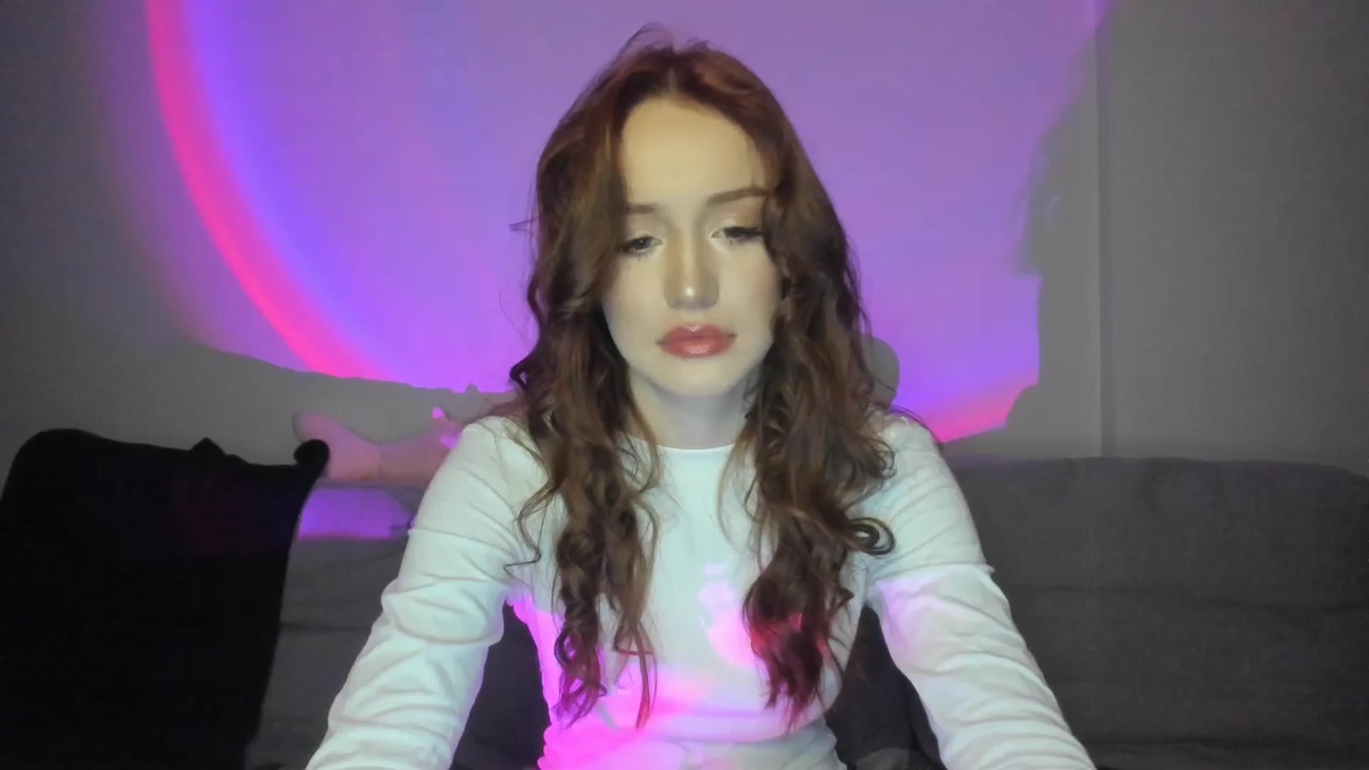 Gallery image thumbnail from IsabellRrose's myfreecams stream on, 03/09/2025, 19:08 image 1 of 20