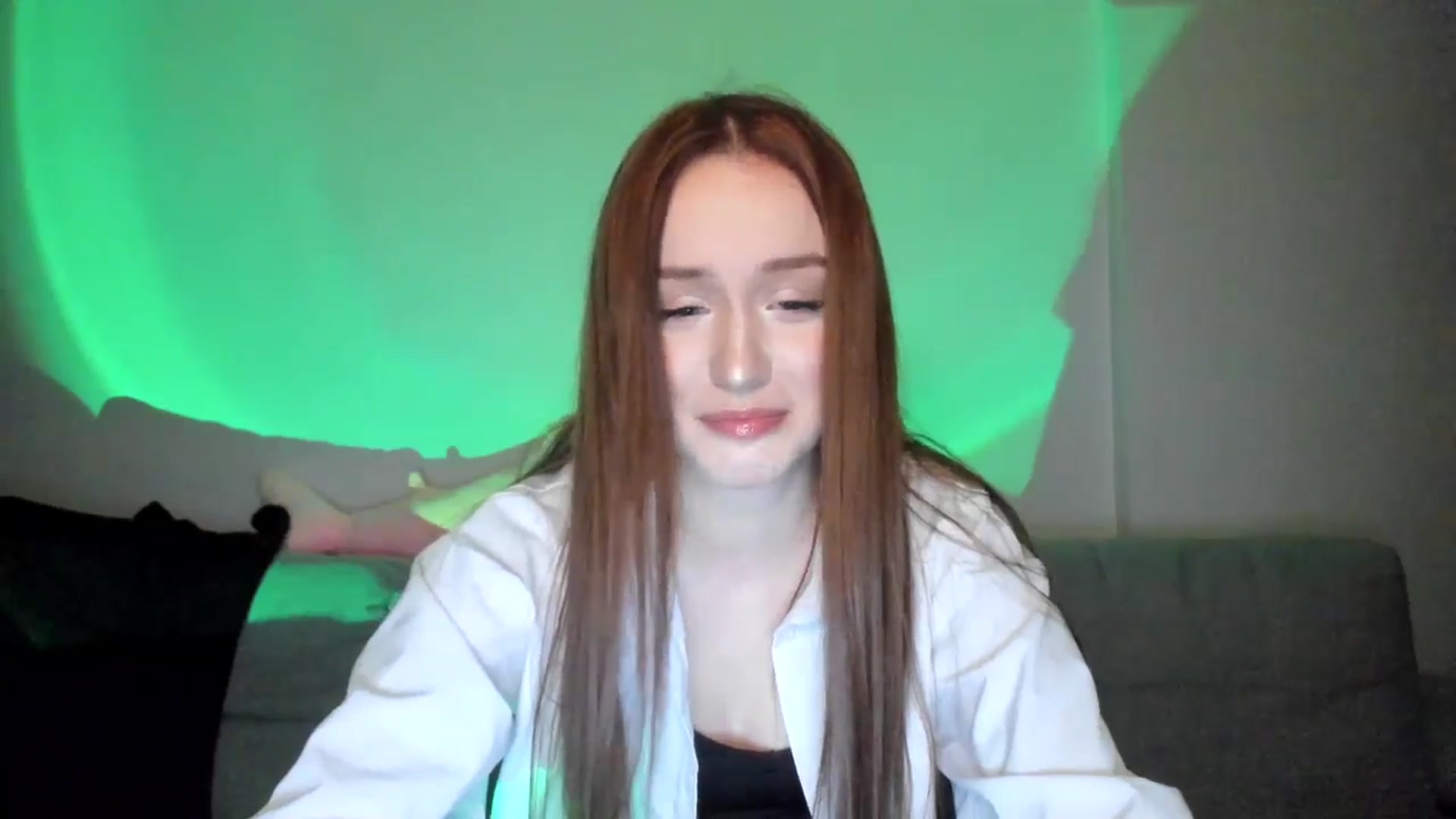 Gallery image thumbnail from IsabellRrose's myfreecams stream on, 03/11/2025, 17:08 image 4 of 20