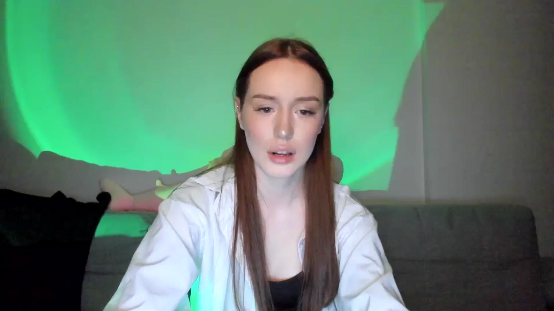 Gallery image thumbnail from IsabellRrose's myfreecams stream on, 03/11/2025, 19:11 image 9 of 20