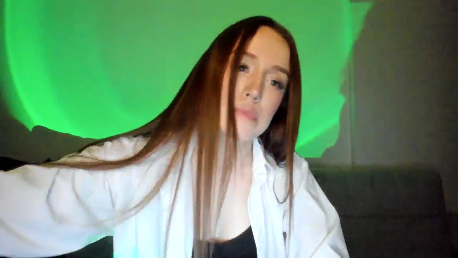 Gallery image thumbnail from IsabellRrose's myfreecams stream on, 03/11/2025, 19:11 image 15 of 20