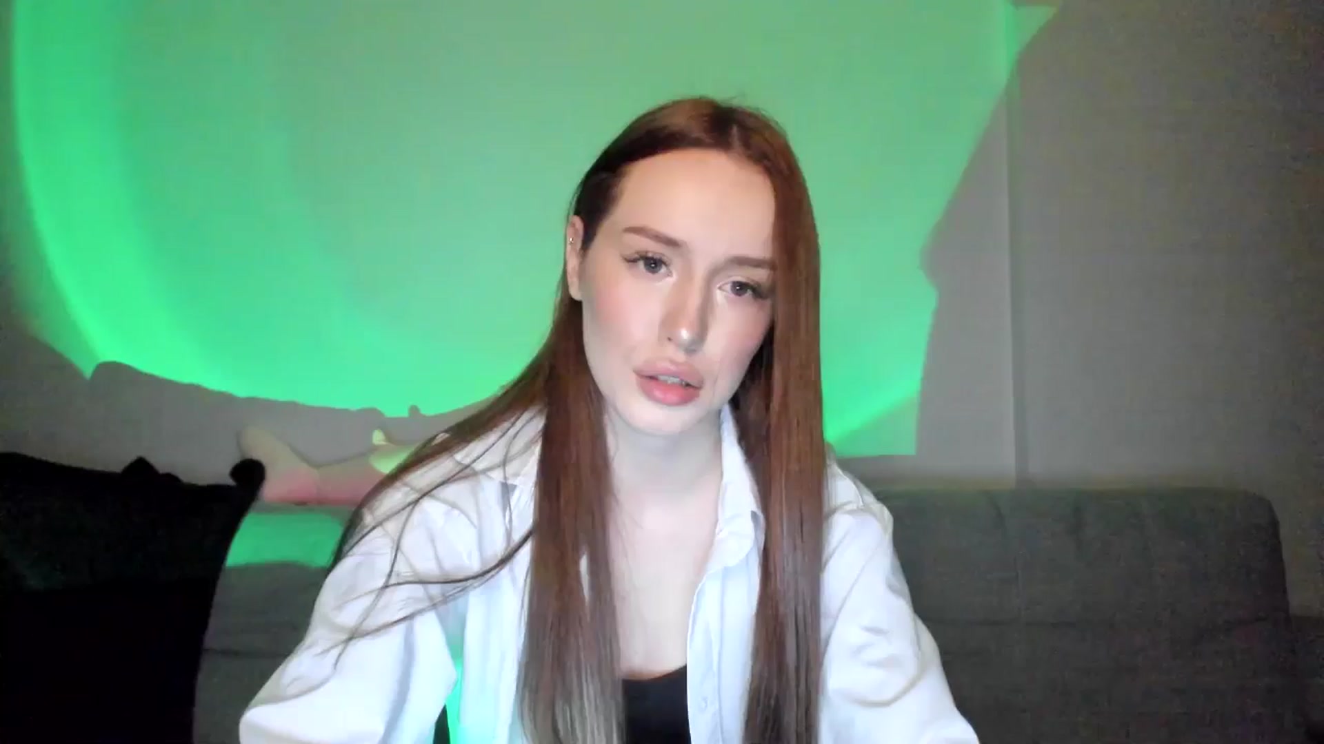 Gallery image thumbnail from IsabellRrose's myfreecams stream on, 03/11/2025, 19:11 image 4 of 20