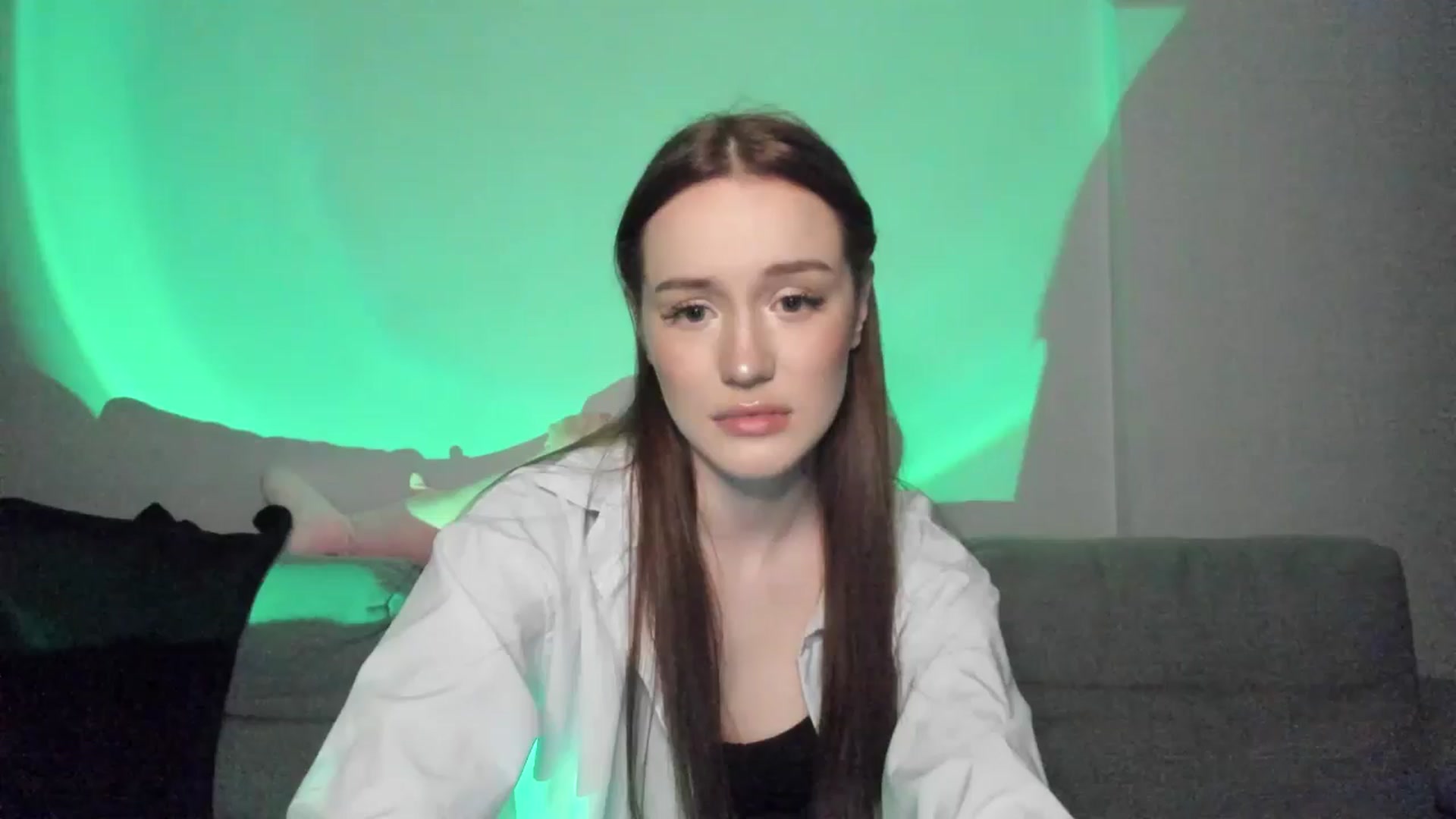 Gallery image thumbnail from IsabellRrose's myfreecams stream on, 03/11/2025, 19:11 image 6 of 20