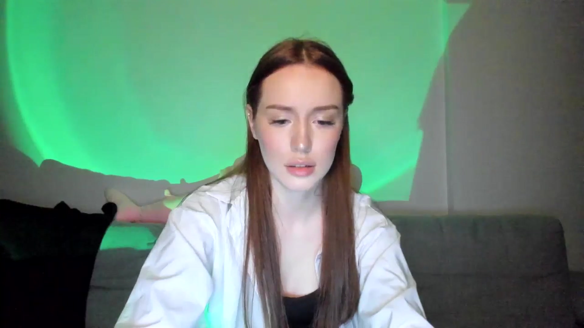Gallery image thumbnail from IsabellRrose's myfreecams stream on, 03/11/2025, 19:11 image 7 of 20