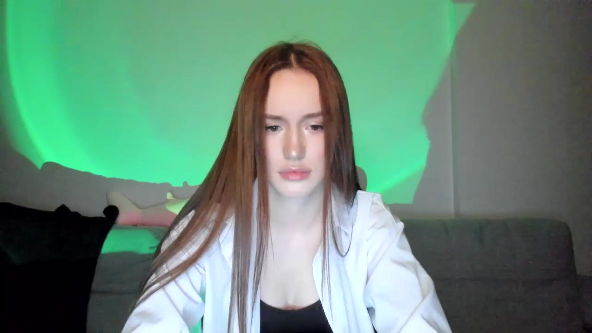 Gallery image thumbnail from IsabellRrose's myfreecams stream on, 03/11/2025, 19:11 image 14 of 20