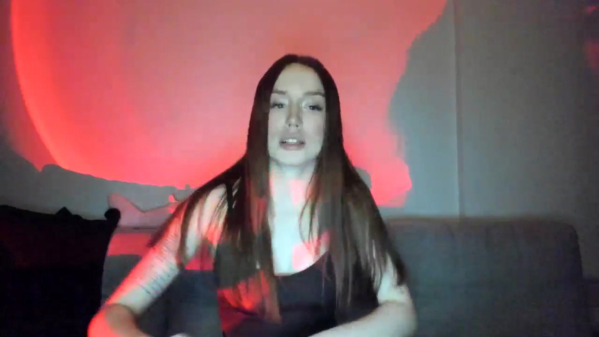 Gallery image thumbnail from IsabellRrose's myfreecams stream on, 03/11/2025, 19:11 image 17 of 20