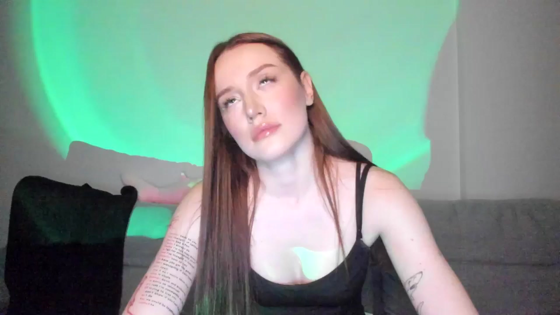 Gallery image thumbnail from IsabellRrose's myfreecams stream on, 03/12/2025, 18:14 image 20 of 20