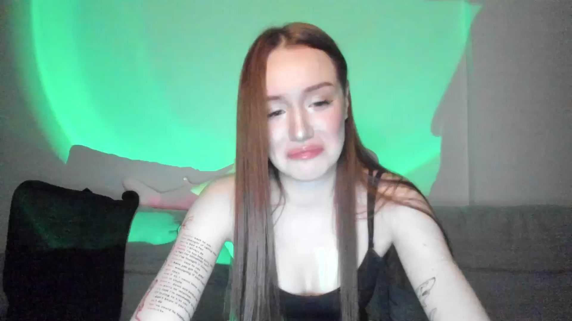 Gallery image thumbnail from IsabellRrose's myfreecams stream on, 03/12/2025, 18:29 image 5 of 20