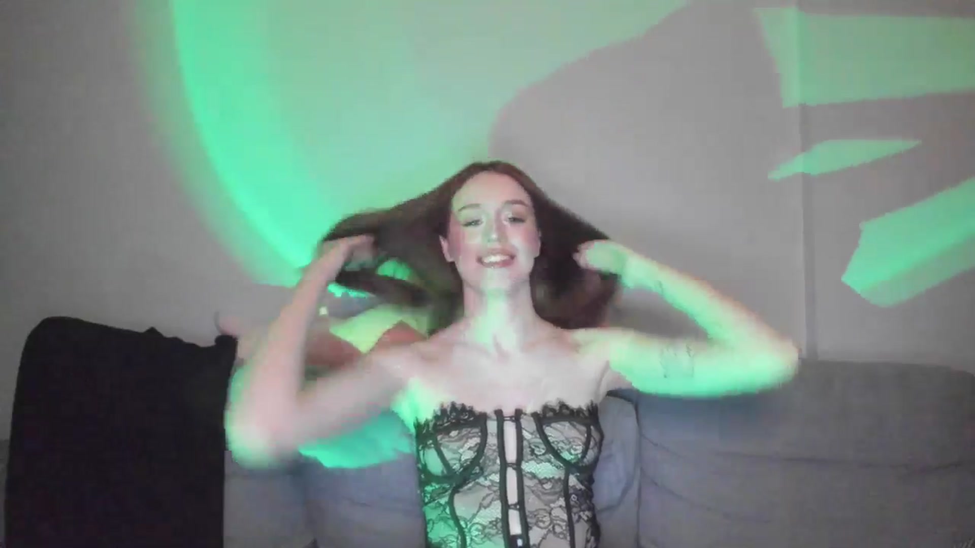 Gallery image thumbnail from IsabellRrose's myfreecams stream on, 03/14/2025, 18:55 image 16 of 20