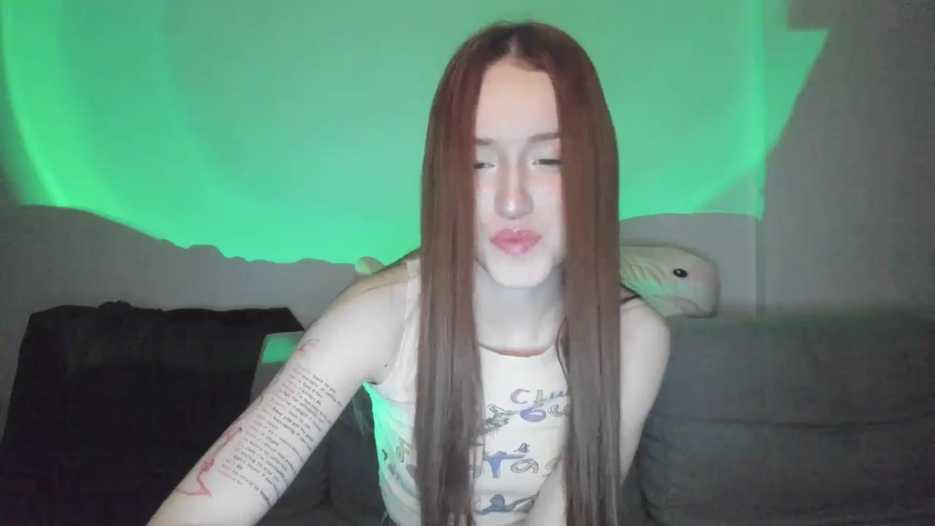 Gallery image thumbnail from IsabellRrose's myfreecams stream on, 03/18/2025, 17:50 image 19 of 20