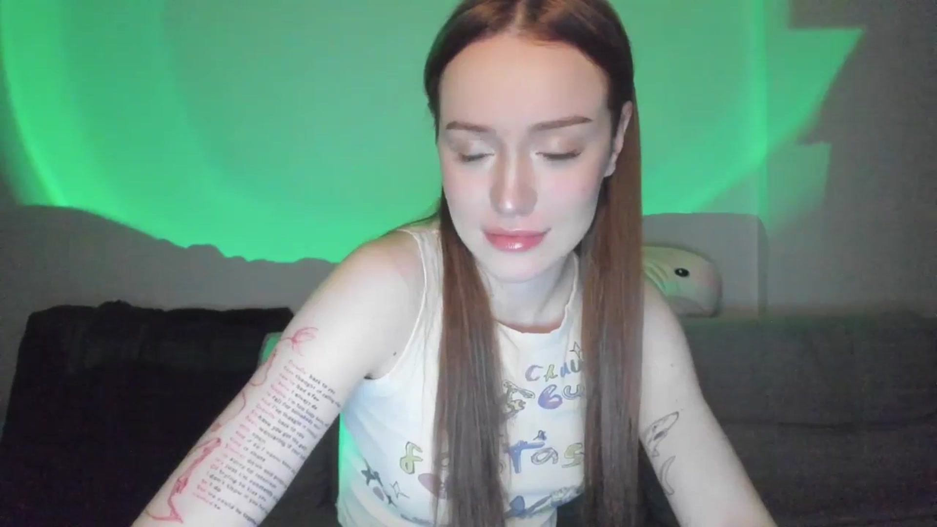 Gallery image thumbnail from IsabellRrose's myfreecams stream on, 03/18/2025, 18:01 image 6 of 20