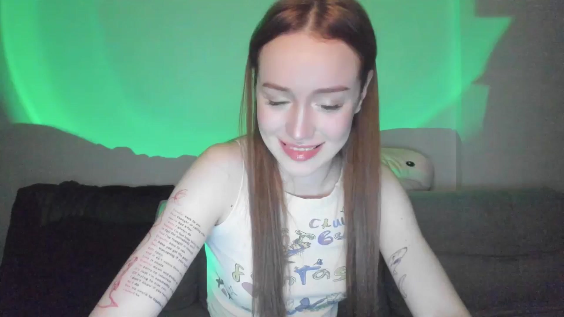 Gallery image thumbnail from IsabellRrose's myfreecams stream on, 03/18/2025, 18:01 image 14 of 20
