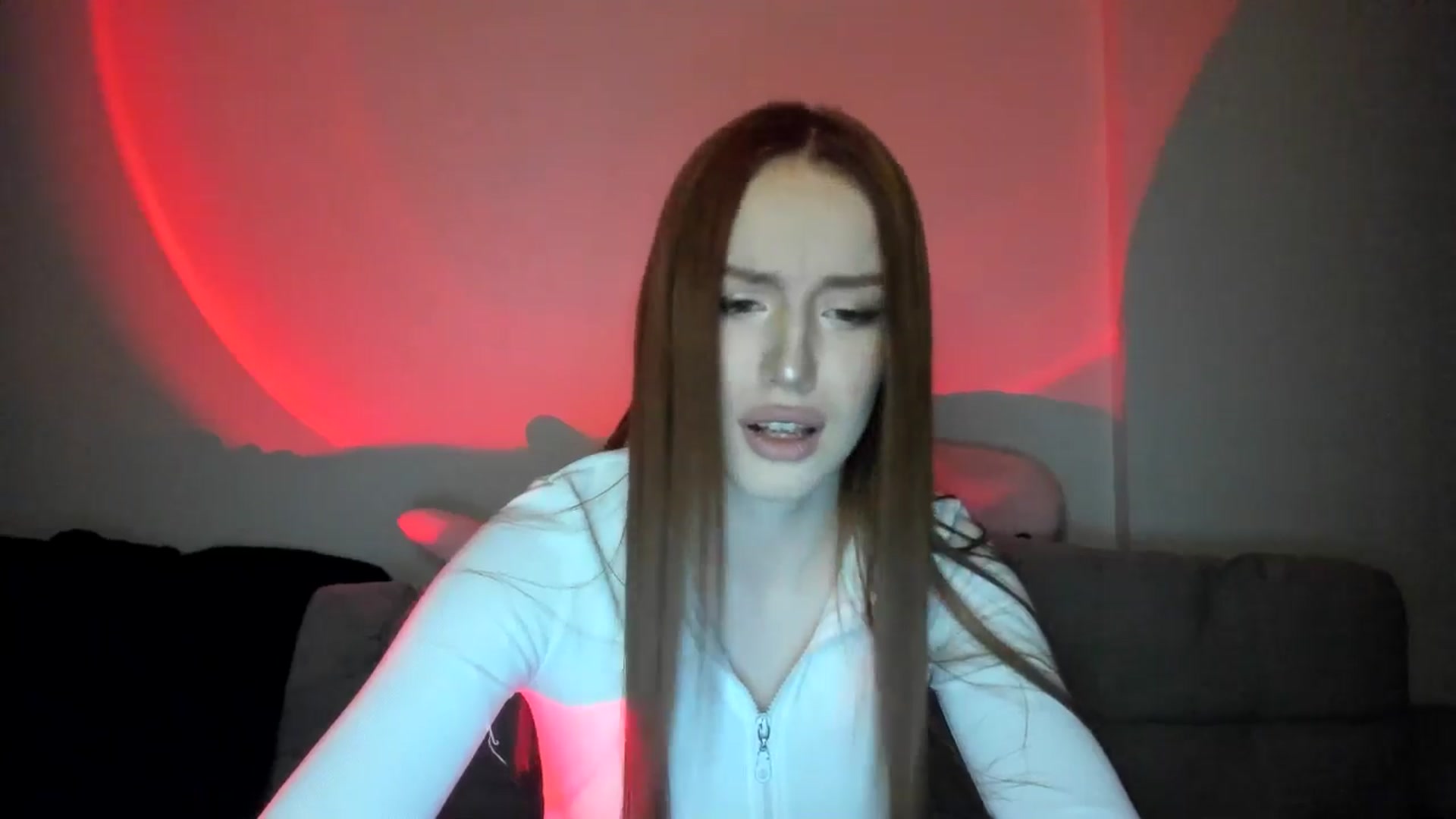 Gallery image thumbnail from IsabellRrose's myfreecams stream on, 03/20/2025, 17:47 image 5 of 20