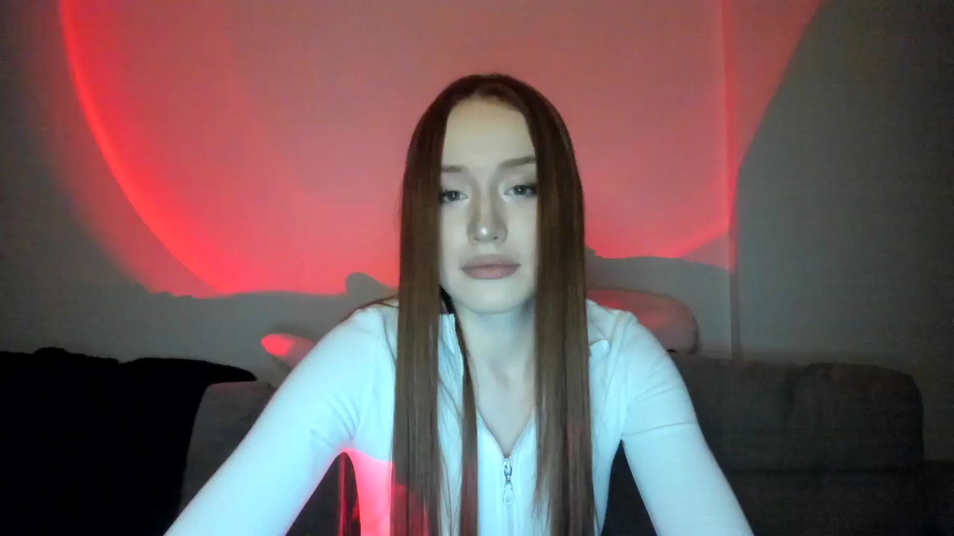 Gallery image thumbnail from IsabellRrose's myfreecams stream on, 03/20/2025, 17:47 image 12 of 20