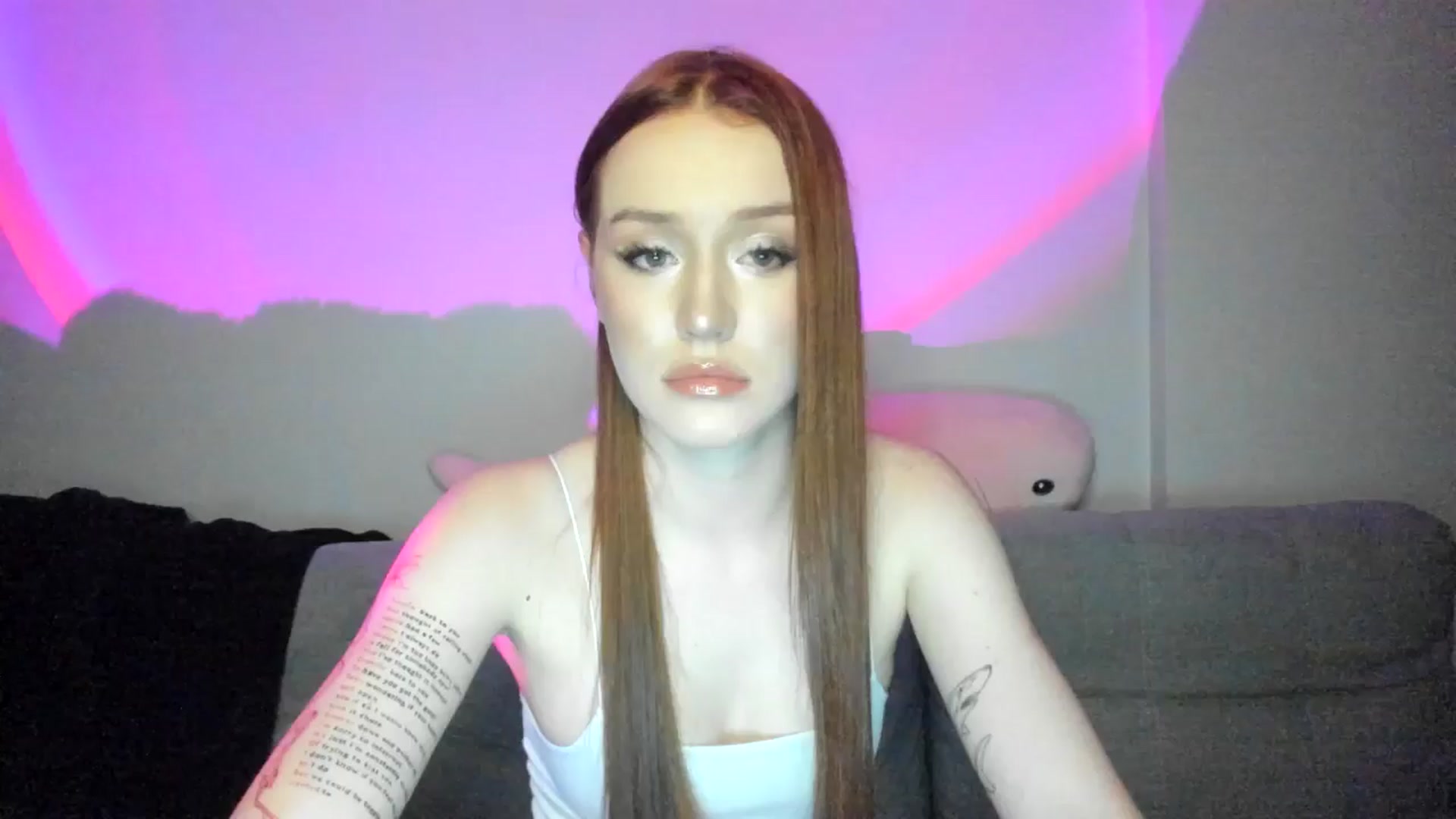 Gallery image thumbnail from IsabellRrose's myfreecams stream on, 03/21/2025, 17:48 image 18 of 20