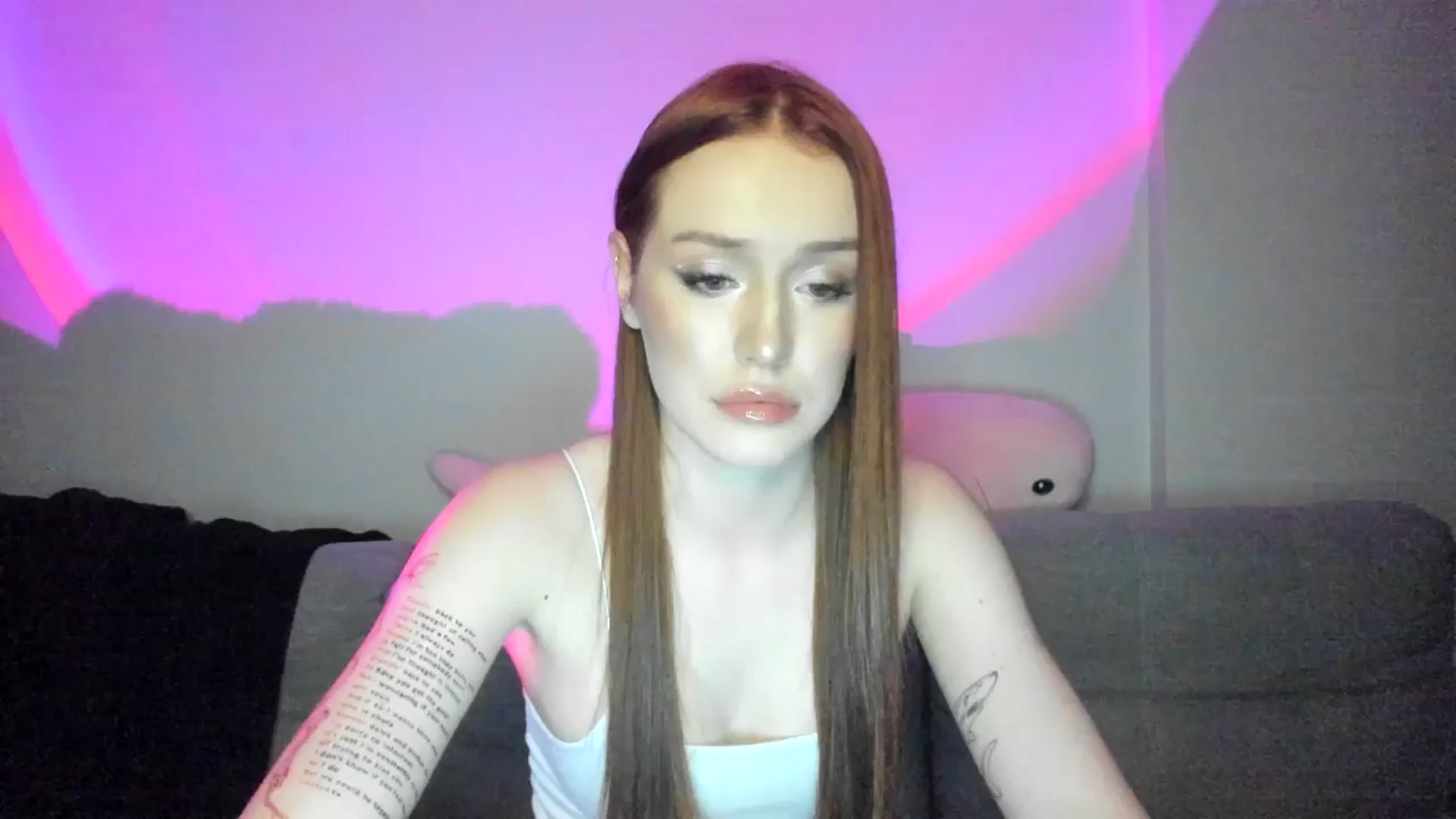 Gallery image thumbnail from IsabellRrose's myfreecams stream on, 03/21/2025, 17:48 image 16 of 20