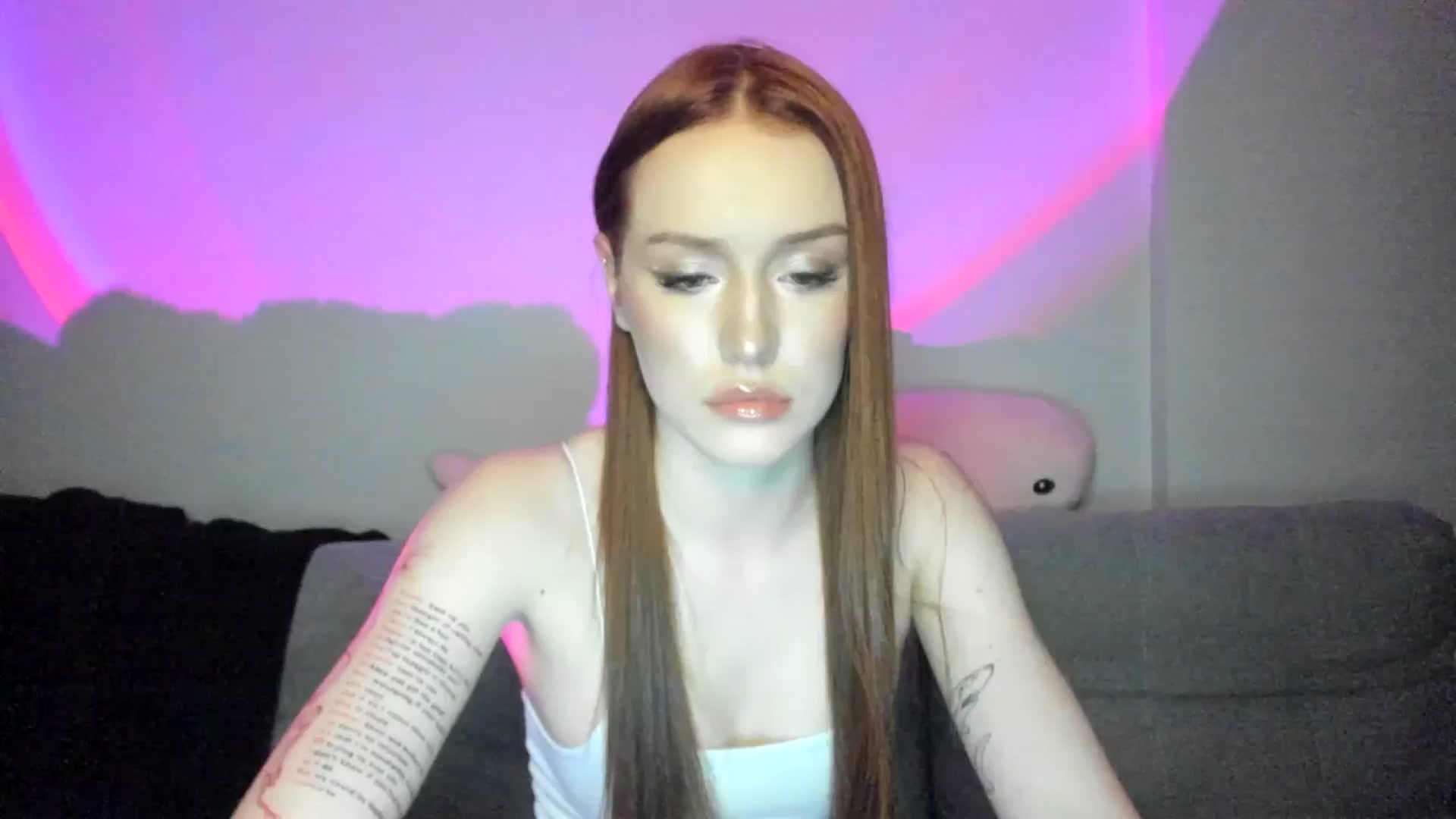 Gallery image thumbnail from IsabellRrose's myfreecams stream on, 03/21/2025, 17:48 image 7 of 20