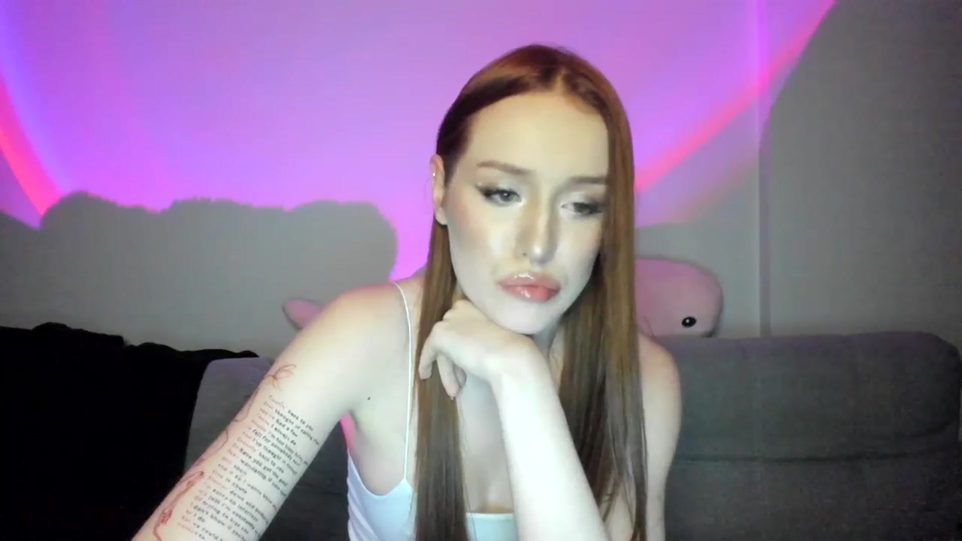 Gallery image thumbnail from IsabellRrose's myfreecams stream on, 03/21/2025, 17:48 image 19 of 20