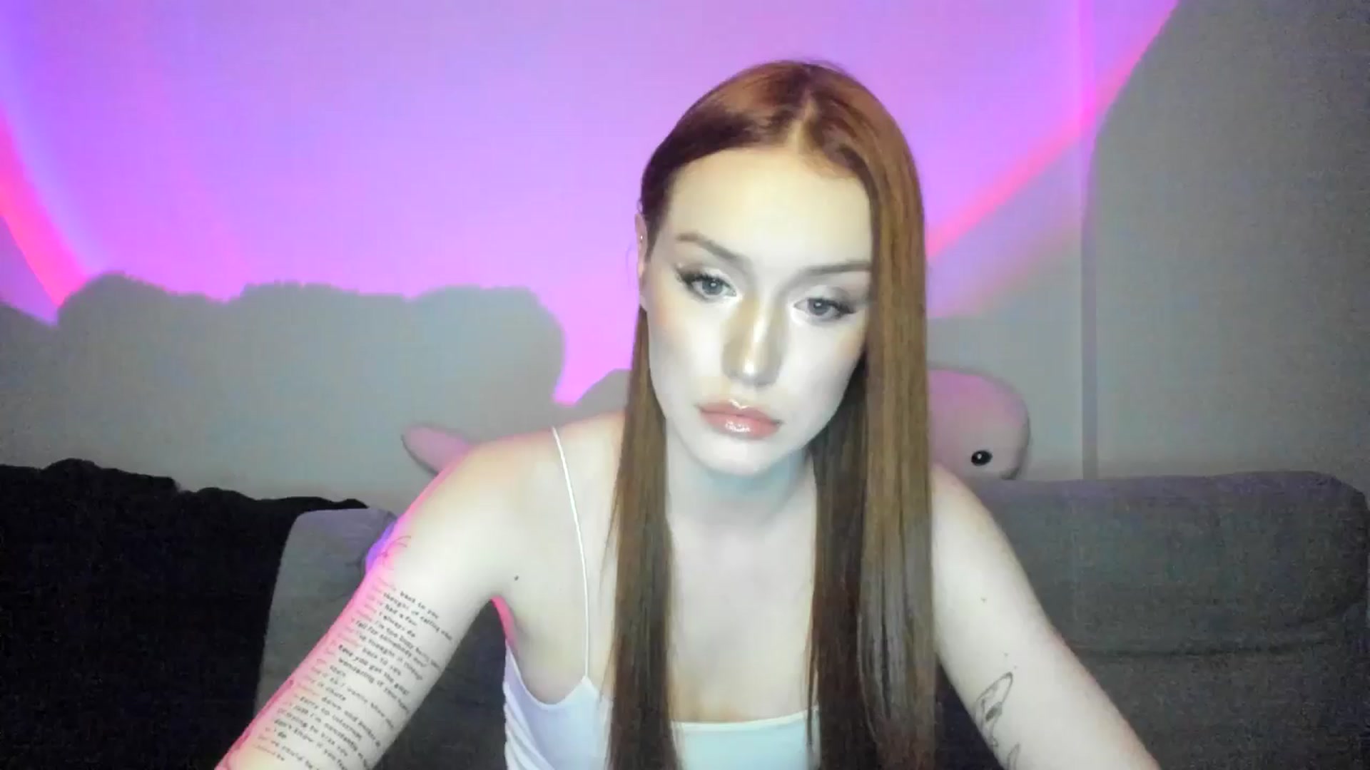Gallery image thumbnail from IsabellRrose's myfreecams stream on, 03/21/2025, 17:48 image 13 of 20