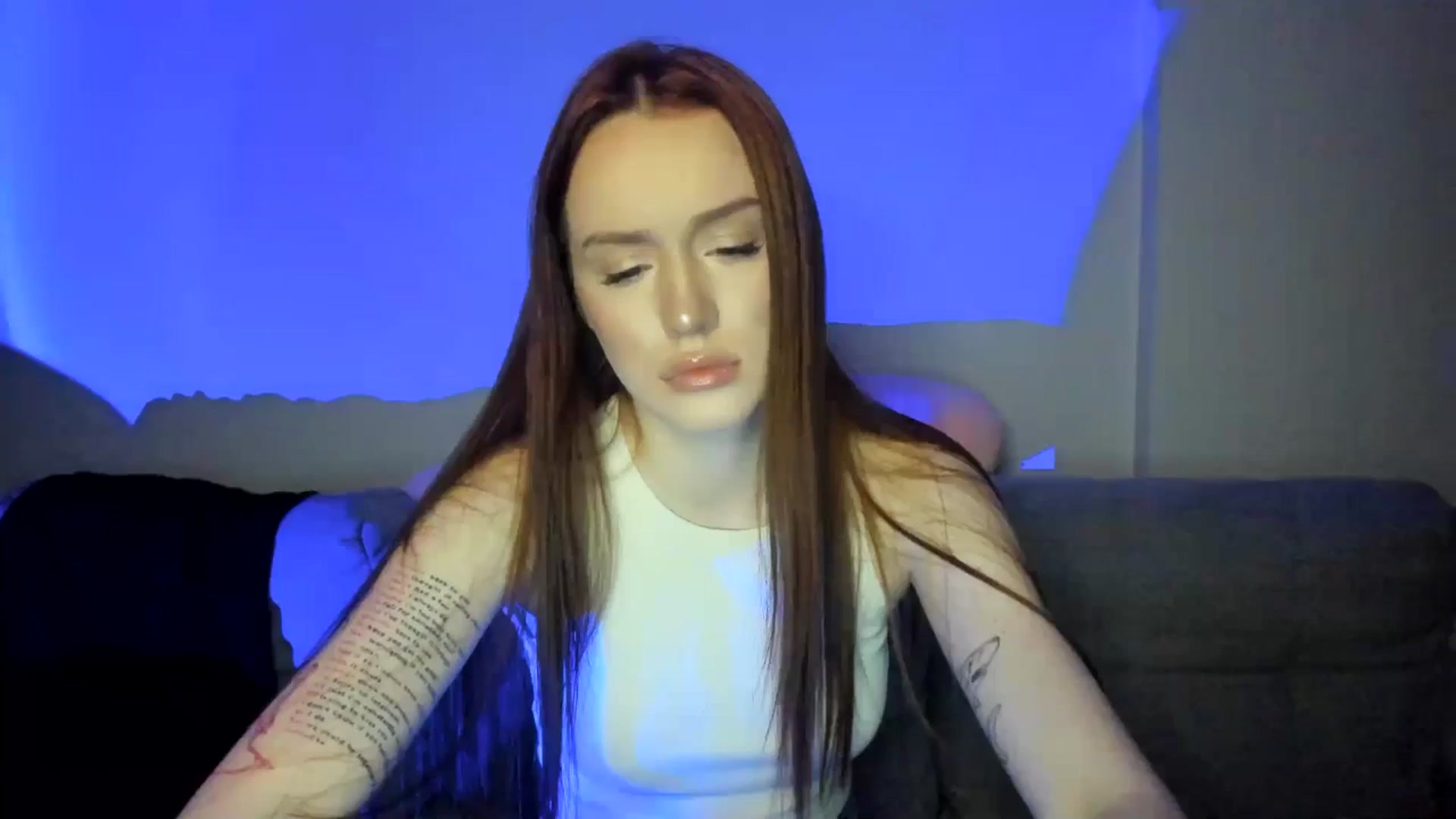 Gallery image thumbnail from IsabellRrose's myfreecams stream on, 03/26/2025, 18:09 image 4 of 20