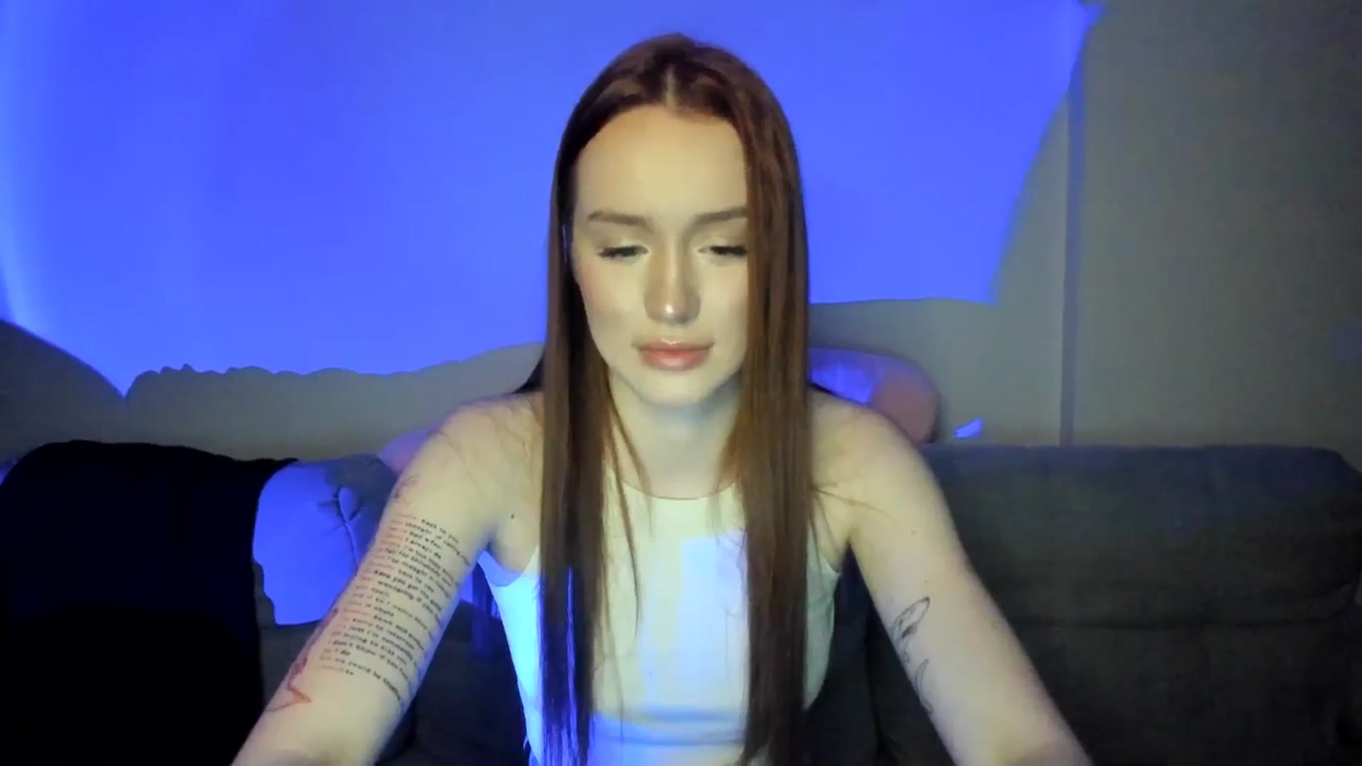 Gallery image thumbnail from IsabellRrose's myfreecams stream on, 03/26/2025, 18:36 image 18 of 20
