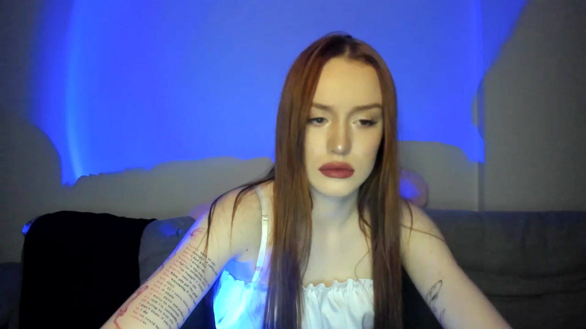 Gallery image thumbnail from IsabellRrose's myfreecams stream on, 03/28/2025, 18:06 image 14 of 20