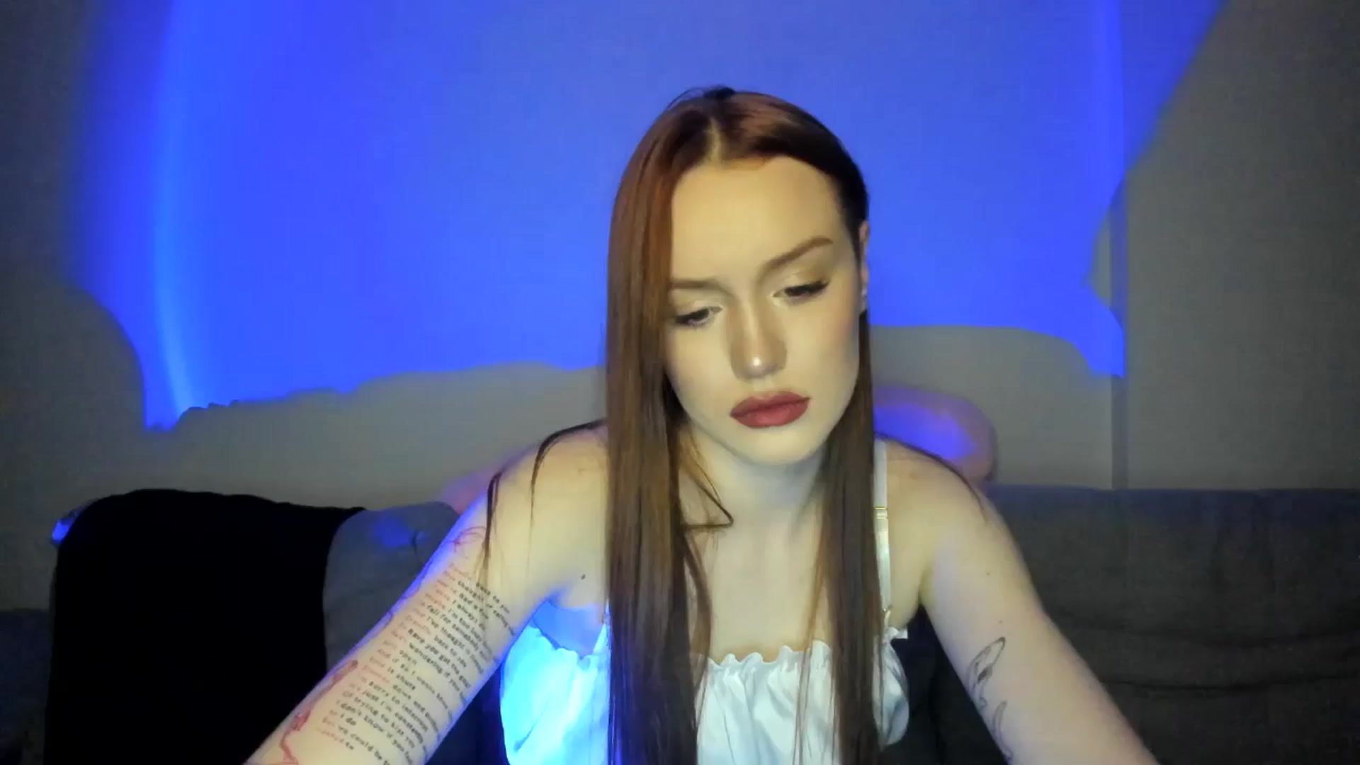 Gallery image thumbnail from IsabellRrose's myfreecams stream on, 03/28/2025, 18:06 image 15 of 20
