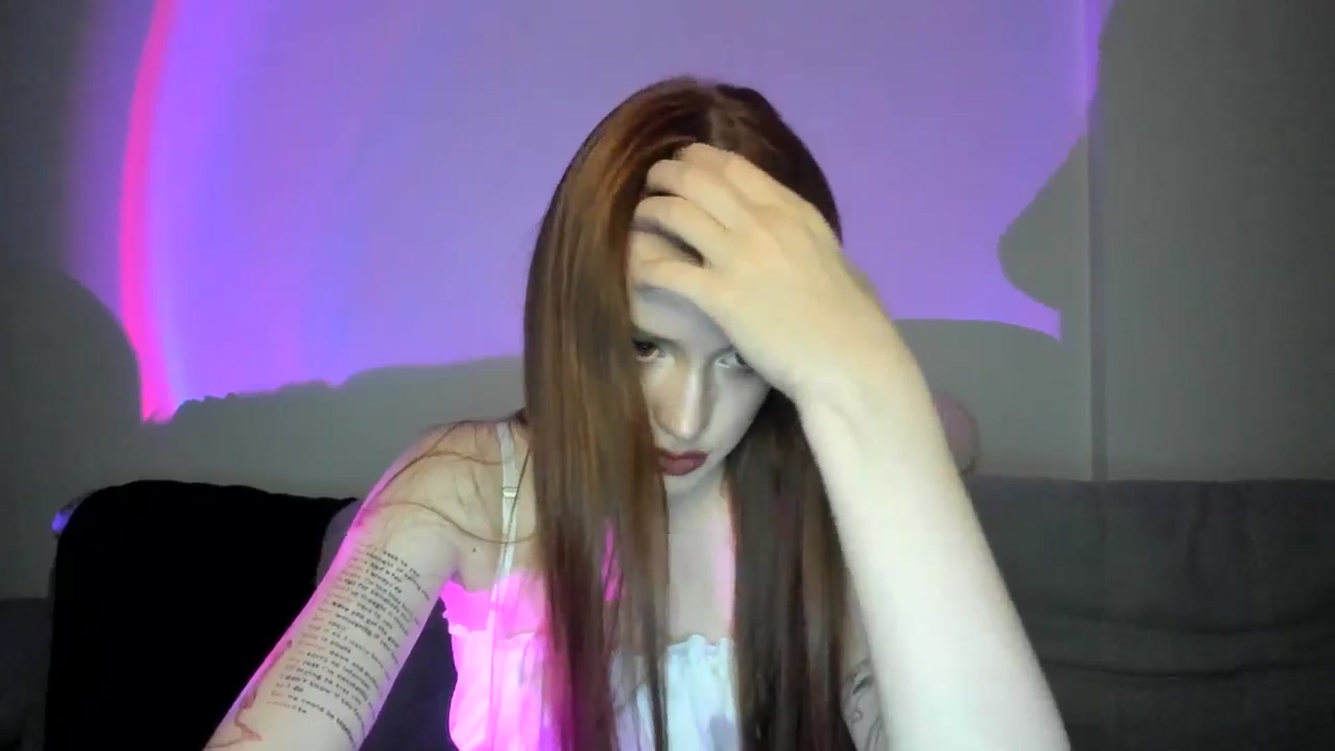 Gallery image thumbnail from IsabellRrose's myfreecams stream on, 03/28/2025, 18:06 image 2 of 20
