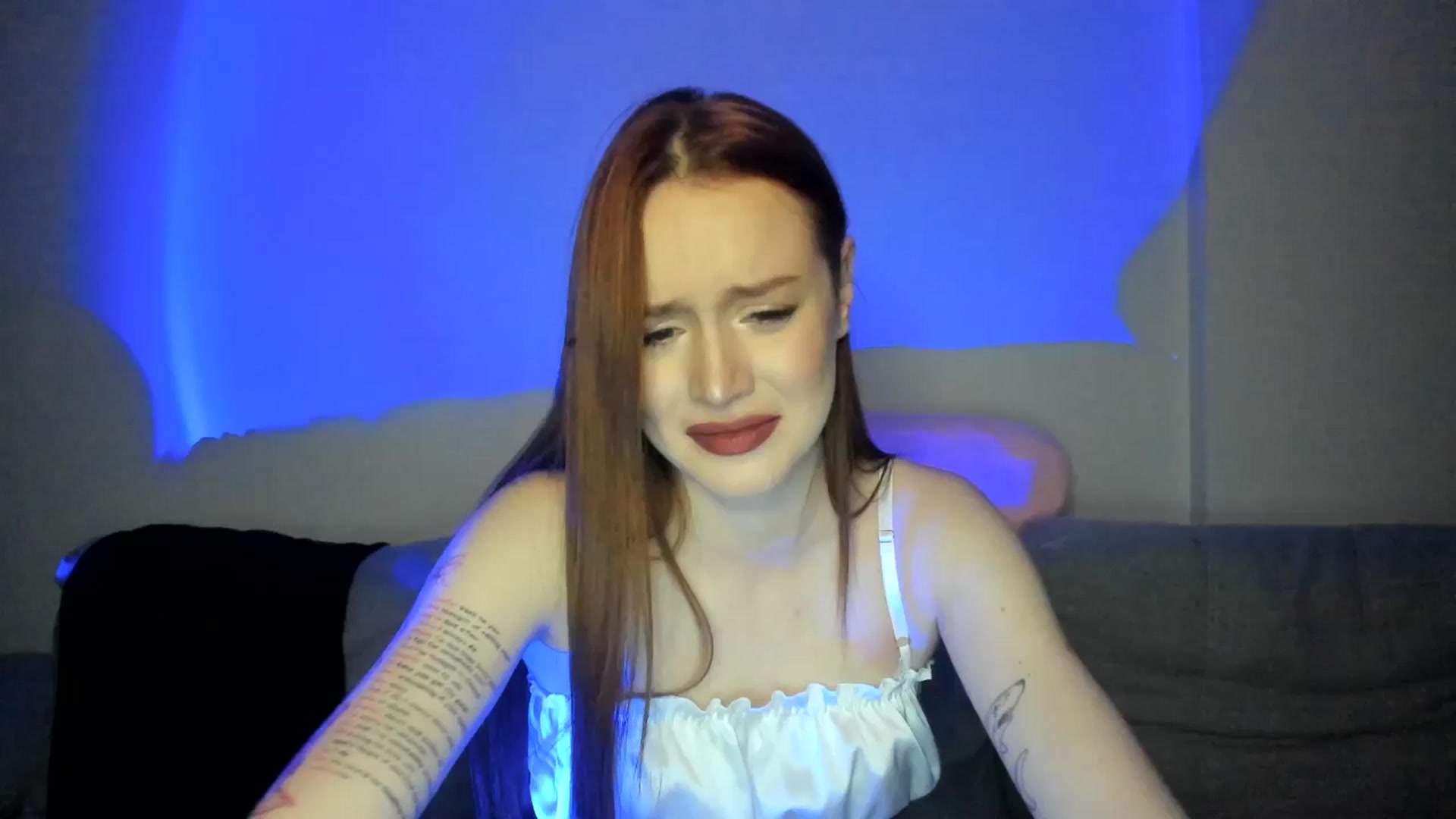 Gallery image thumbnail from IsabellRrose's myfreecams stream on, 03/28/2025, 19:13 image 17 of 20