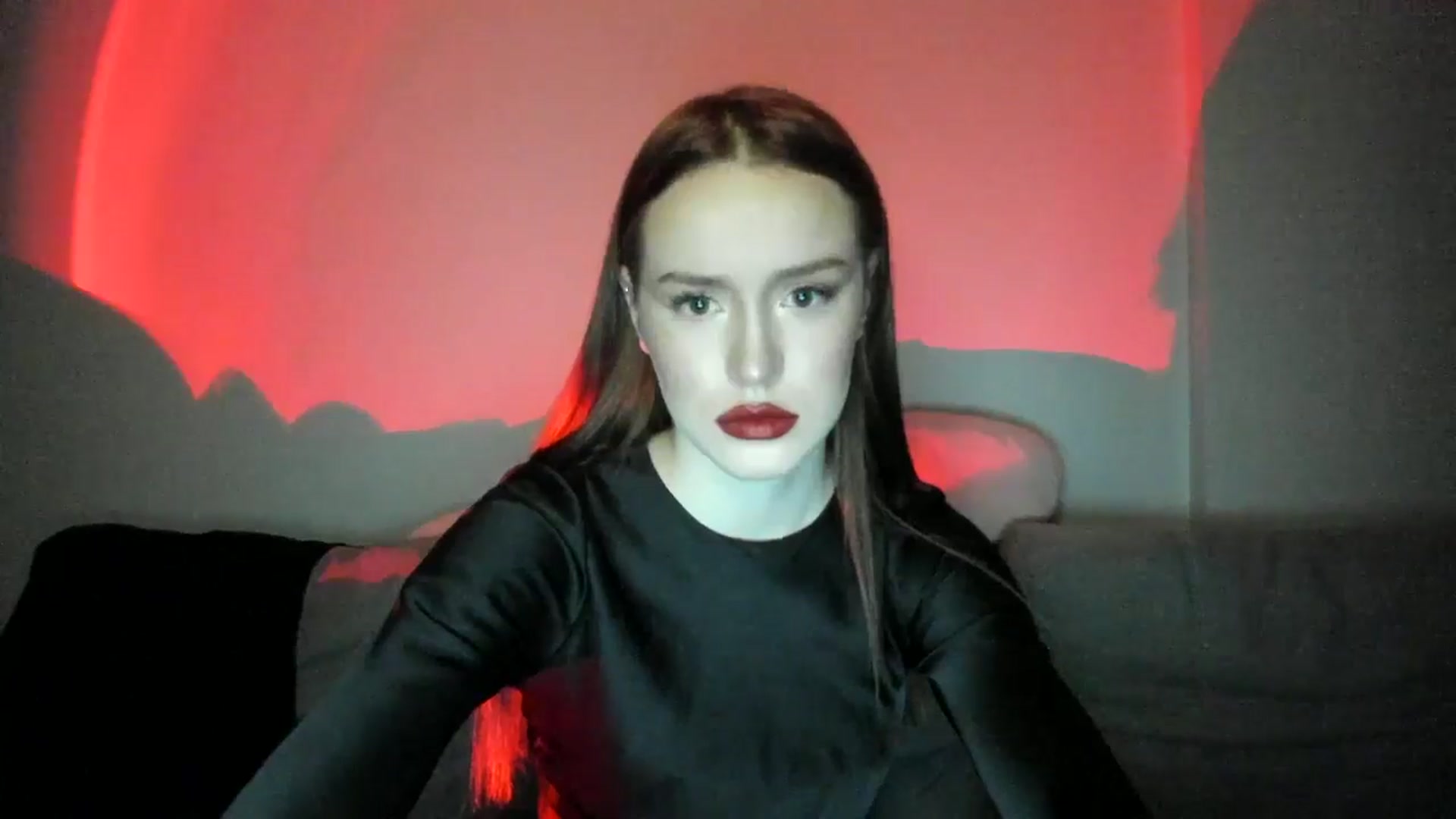 Gallery image thumbnail from IsabellRrose's myfreecams stream on, 03/29/2025, 16:45 image 4 of 20