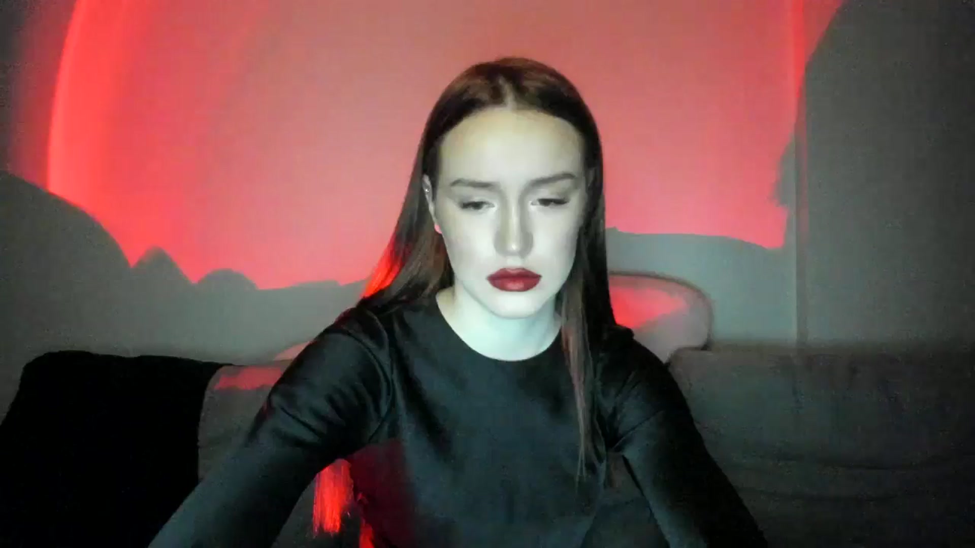 Gallery image thumbnail from IsabellRrose's myfreecams stream on, 03/29/2025, 16:45 image 9 of 20