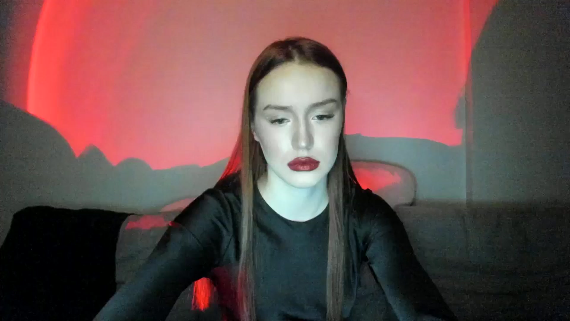 Gallery image thumbnail from IsabellRrose's myfreecams stream on, 03/29/2025, 17:20 image 10 of 20
