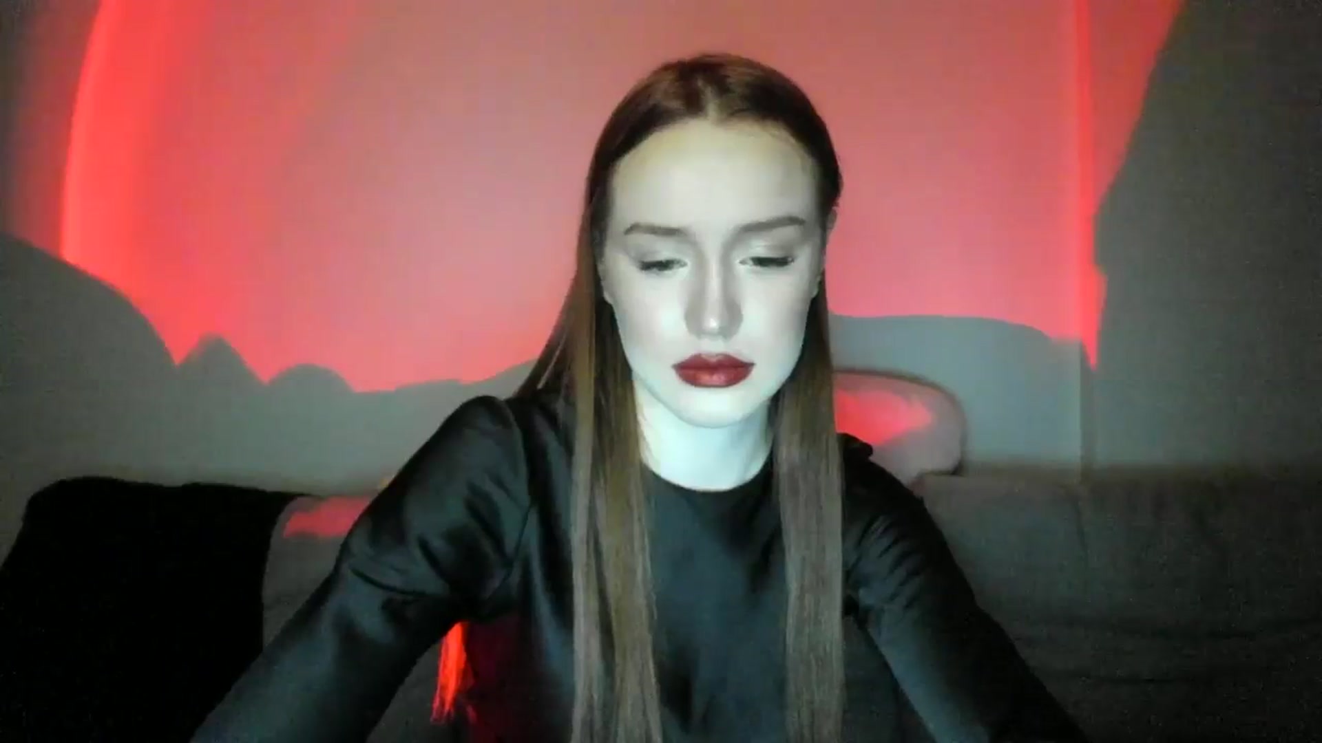 Gallery image thumbnail from IsabellRrose's myfreecams stream on, 03/29/2025, 17:56 image 9 of 20