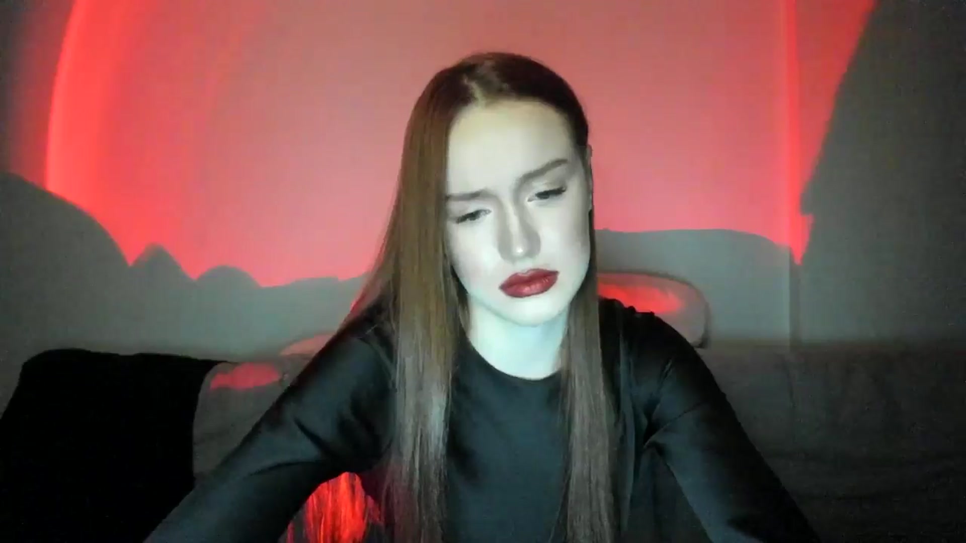 Gallery image thumbnail from IsabellRrose's myfreecams stream on, 03/29/2025, 18:28 image 17 of 20