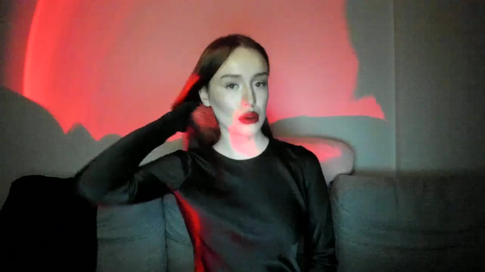 Gallery image thumbnail from IsabellRrose's myfreecams stream on, 03/29/2025, 19:02 image 12 of 20