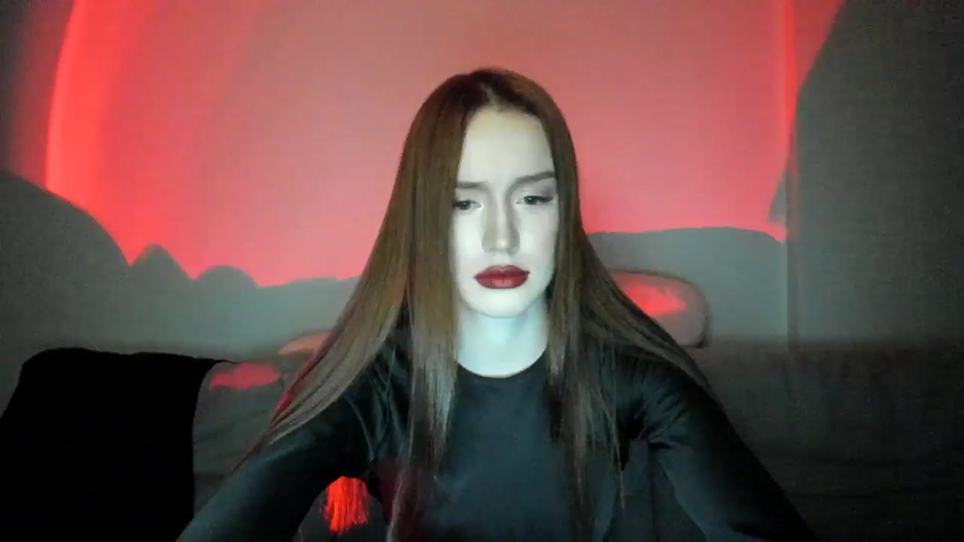 Gallery image thumbnail from IsabellRrose's myfreecams stream on, 03/29/2025, 19:02 image 15 of 20