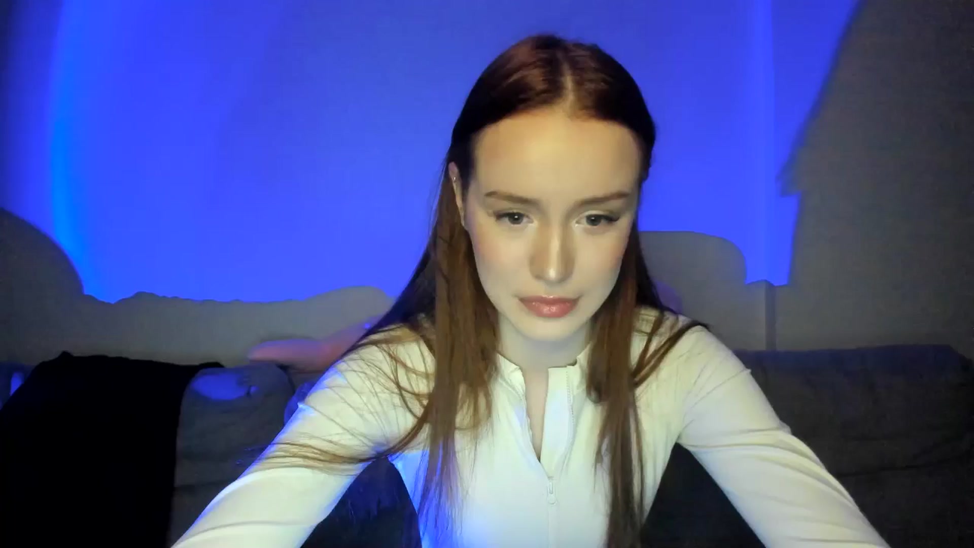 Gallery image thumbnail from IsabellRrose's myfreecams stream on, 03/30/2025, 16:29 image 19 of 20
