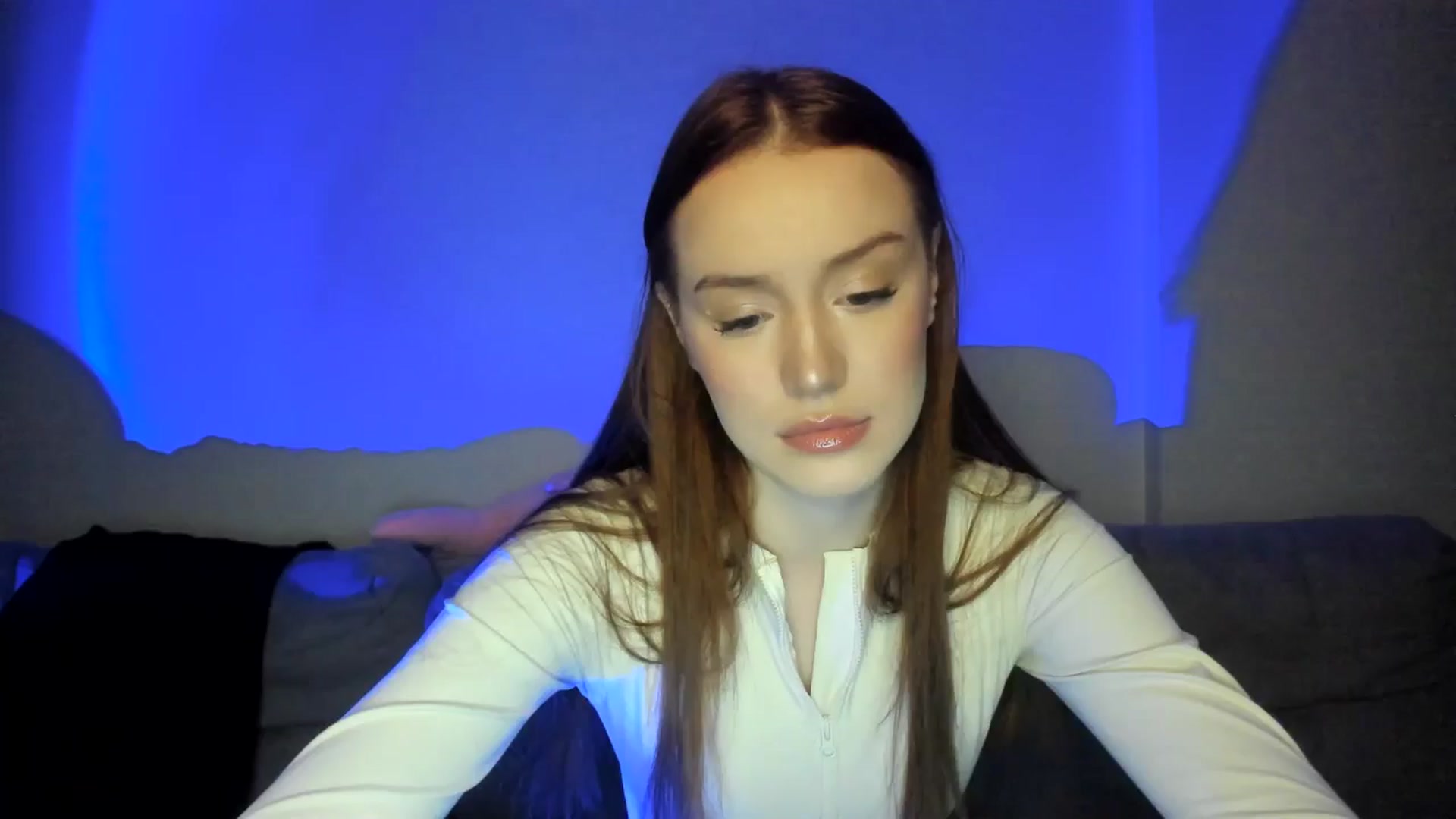 Gallery image thumbnail from IsabellRrose's myfreecams stream on, 03/30/2025, 16:43 image 1 of 20