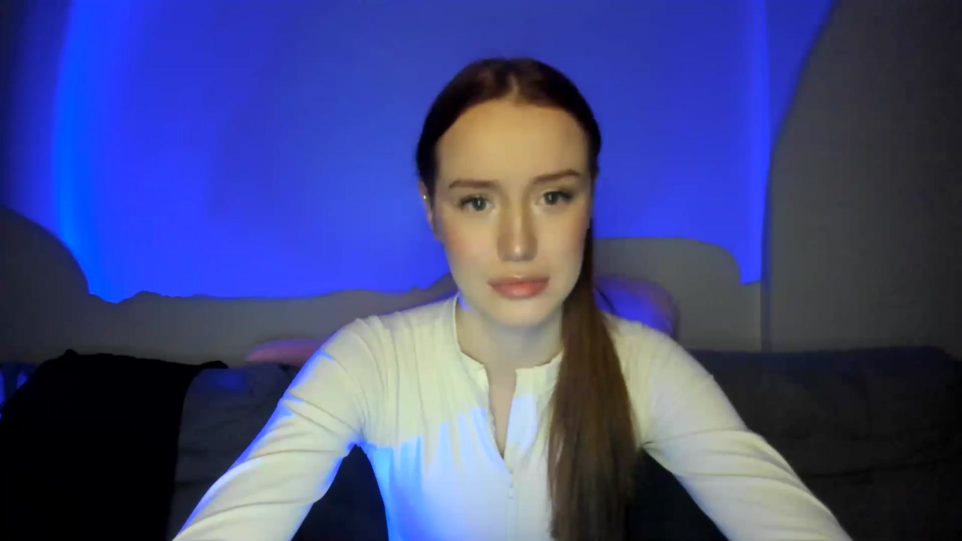 Gallery image thumbnail from IsabellRrose's myfreecams stream on, 03/30/2025, 17:04 image 20 of 20